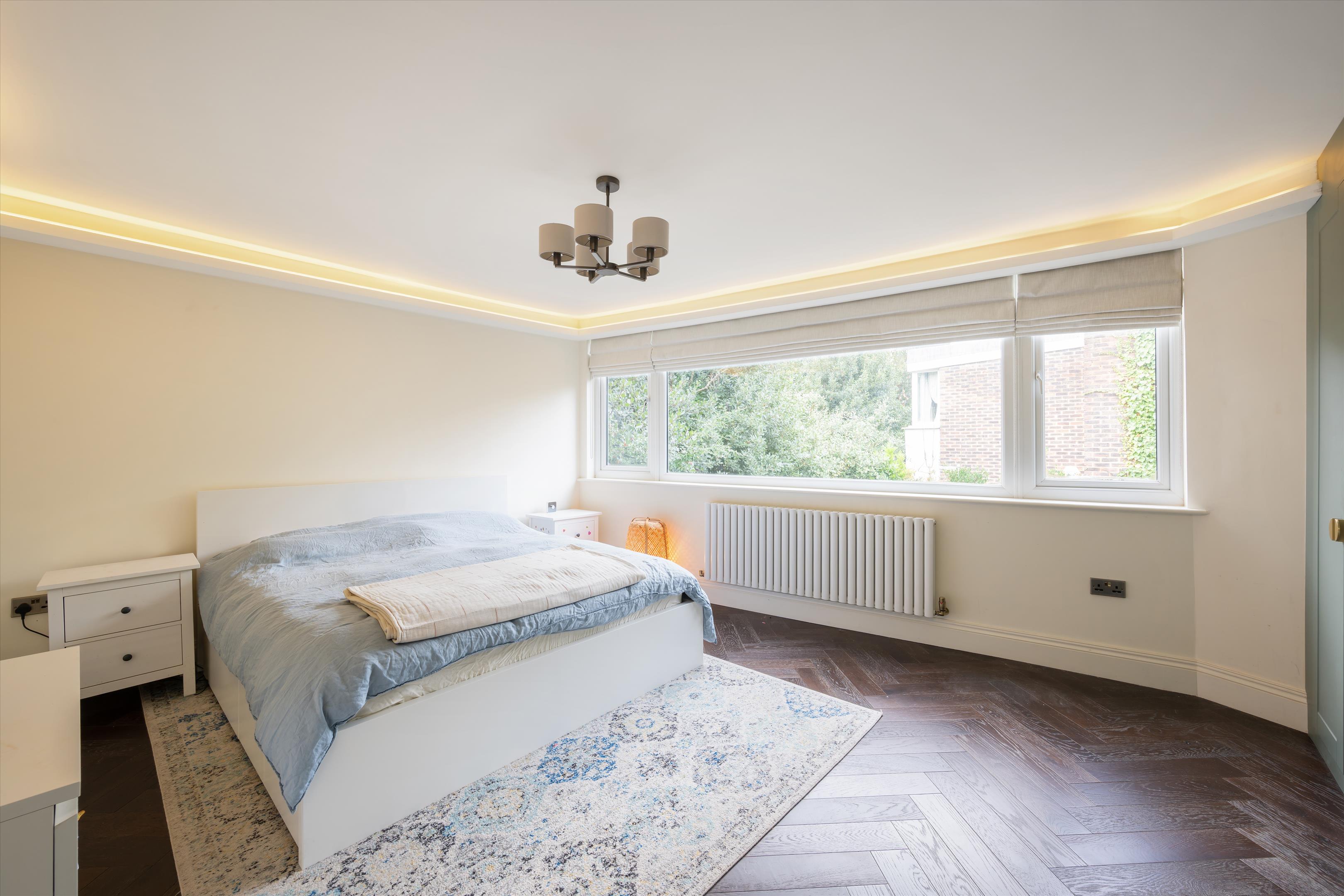 Arkwright Road, London, NW3
