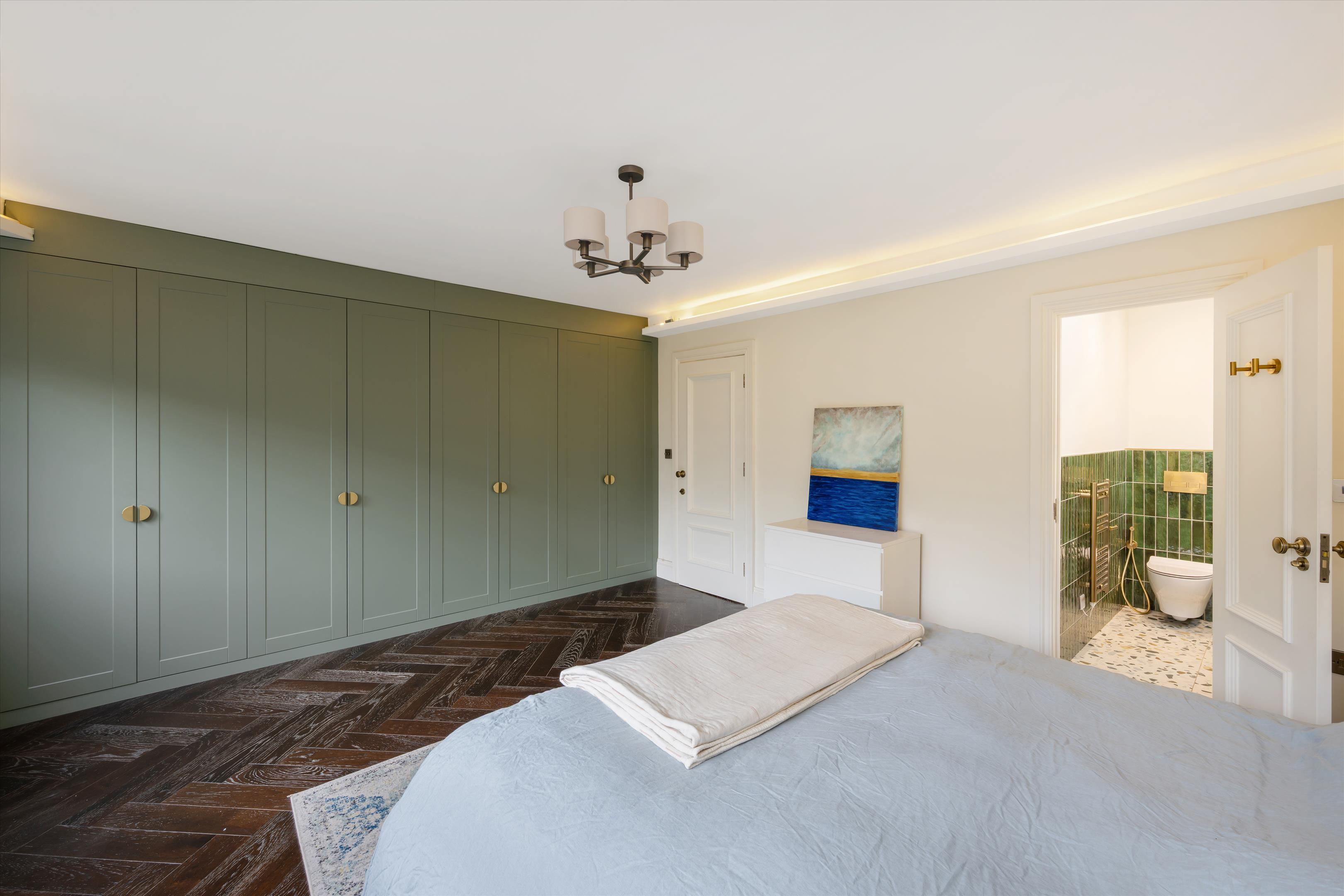 Arkwright Road, London, NW3