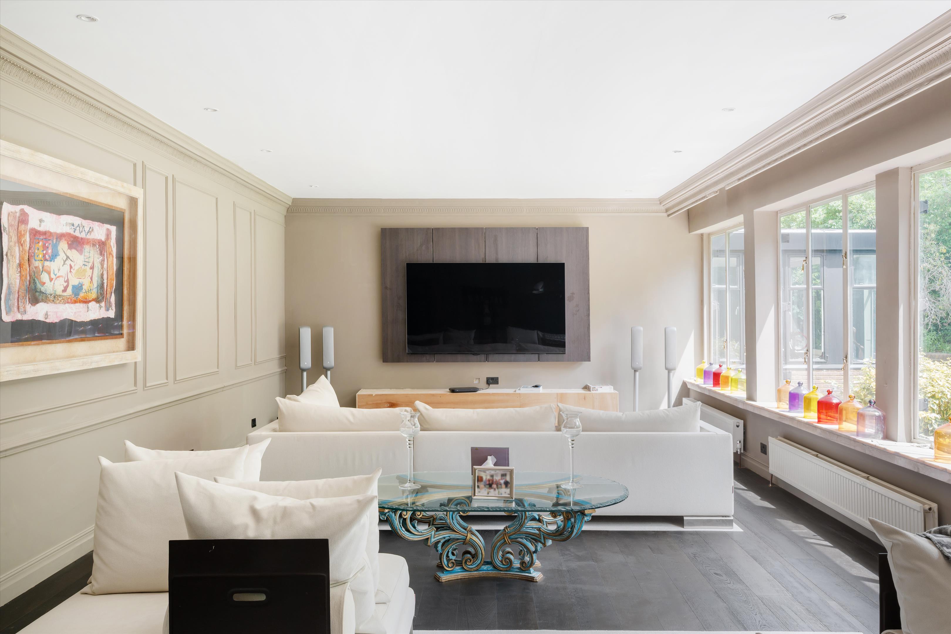 Neville Drive, London N2
