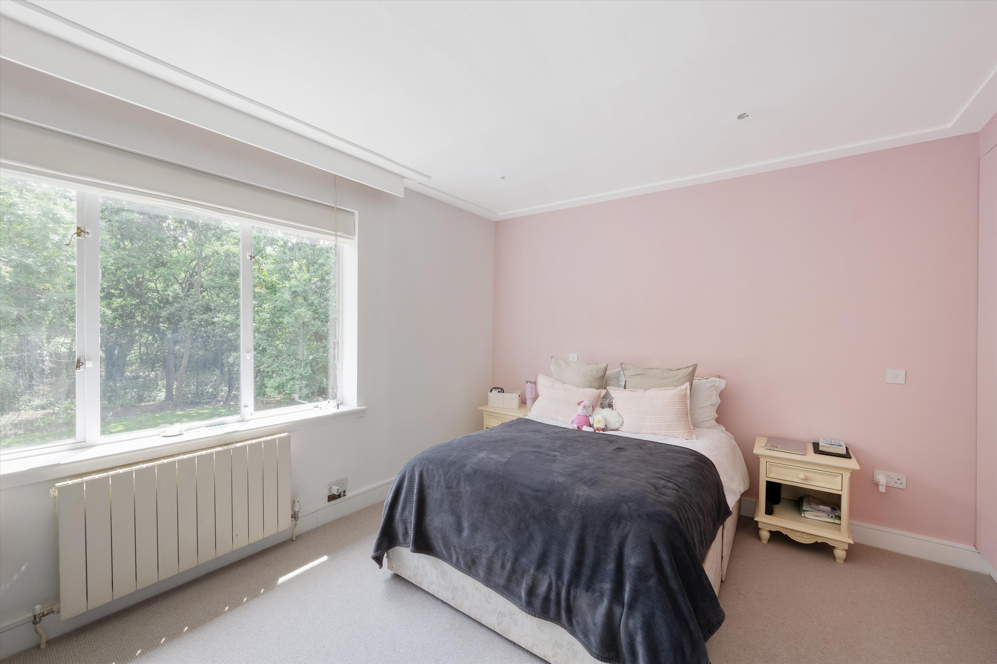 Neville Drive, London N2