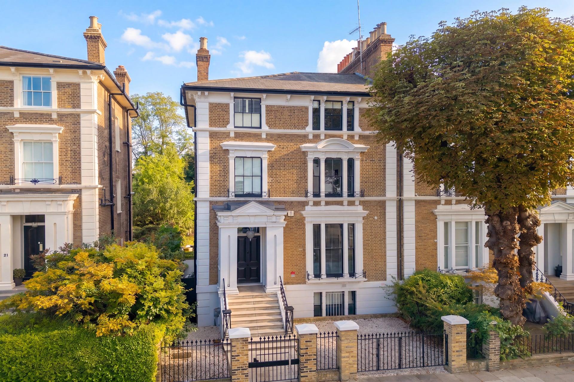 Carlton Hill, London NW8.