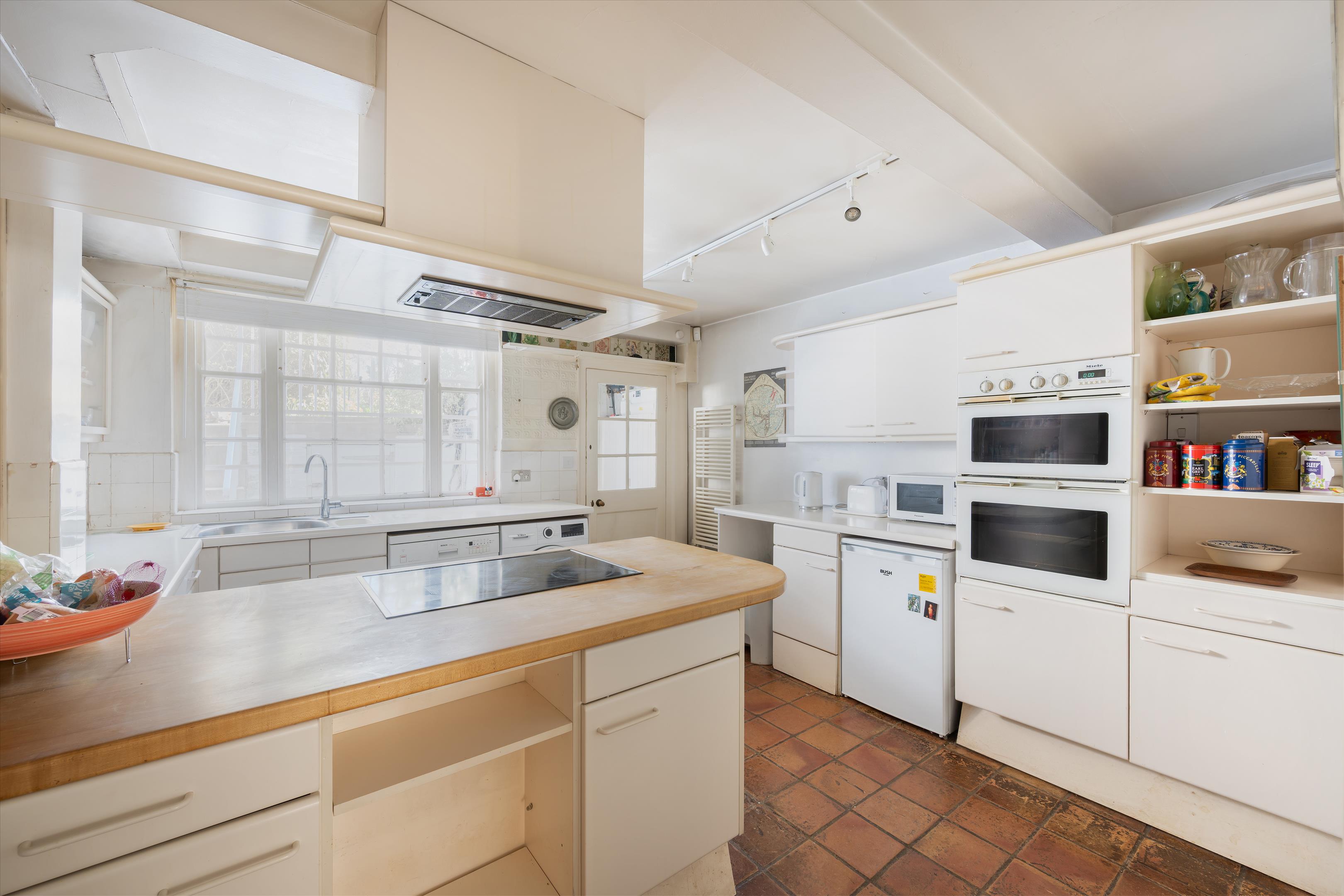 South End Road, London NW3