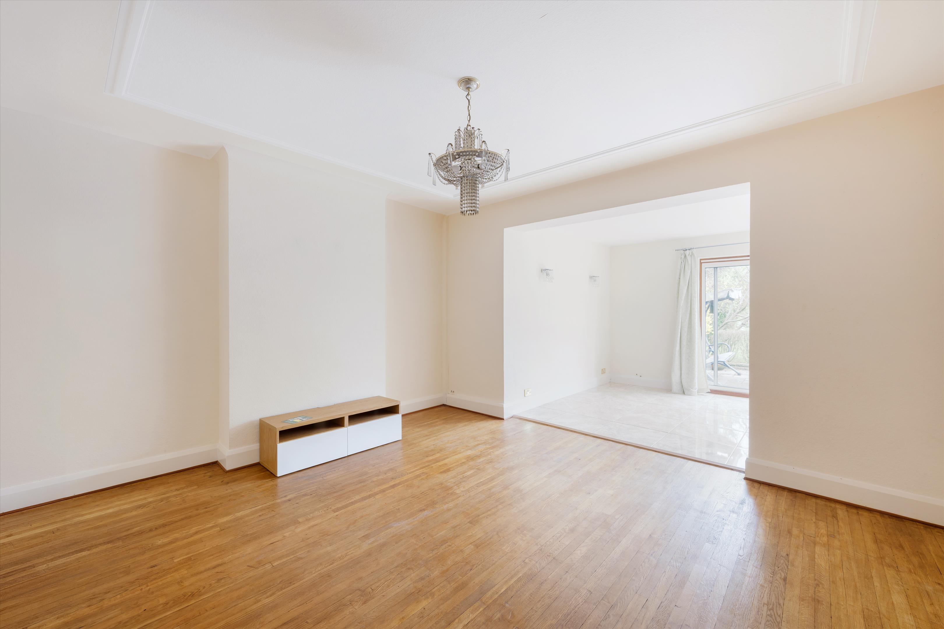 Bancroft Avenue, London N2