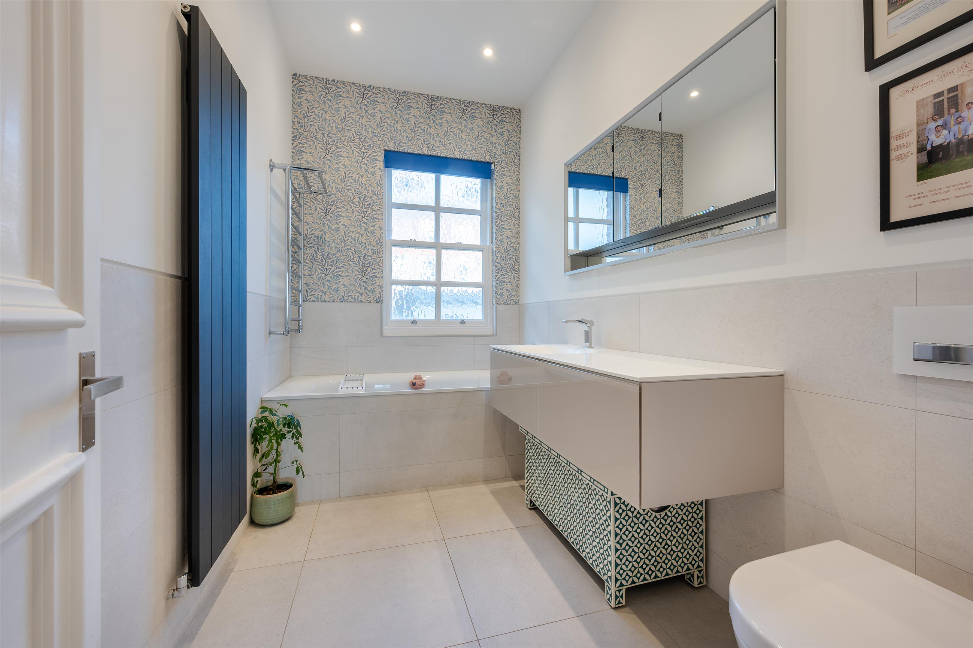 New End, Hampstead, London NW3