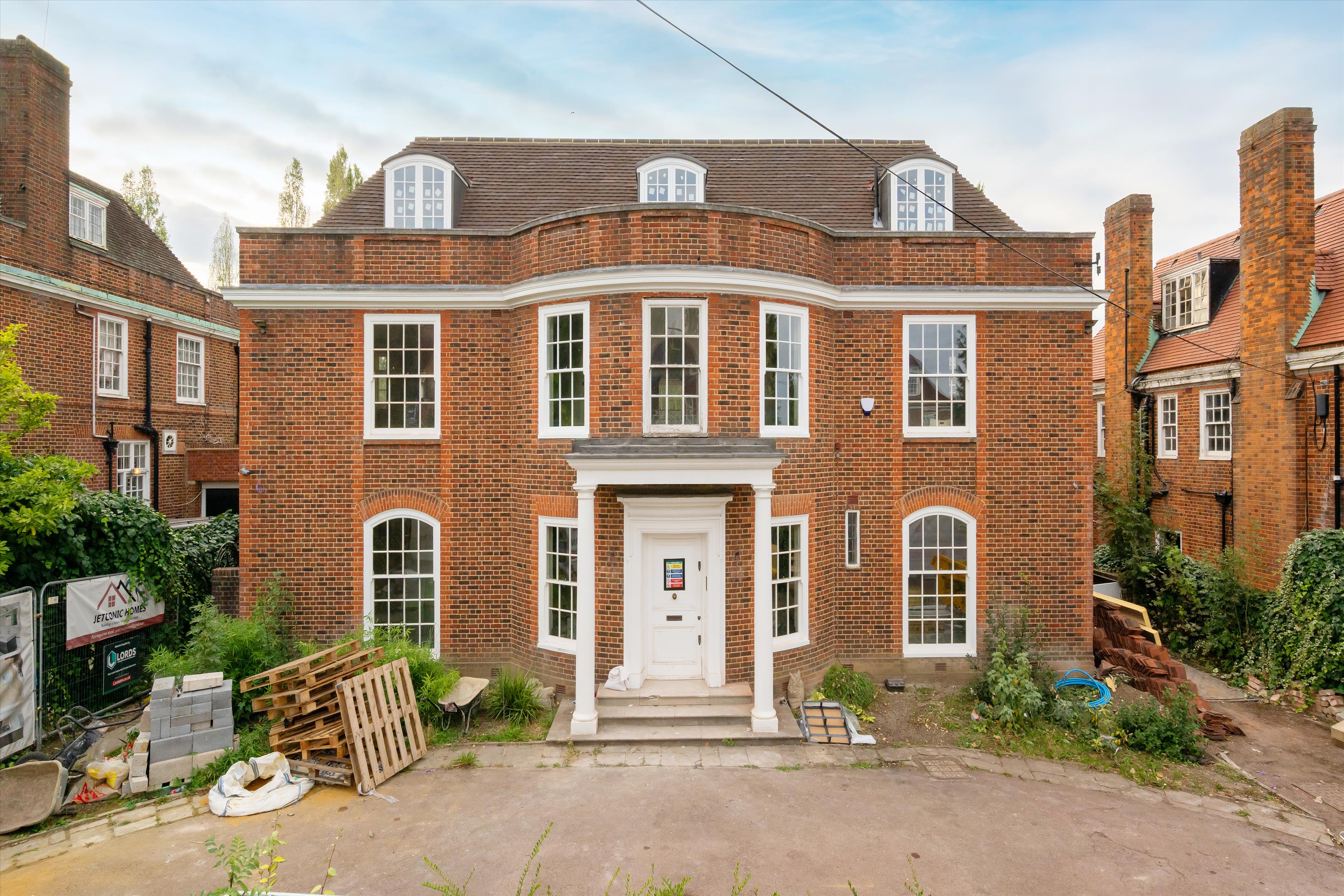 Winnington Road, London N2