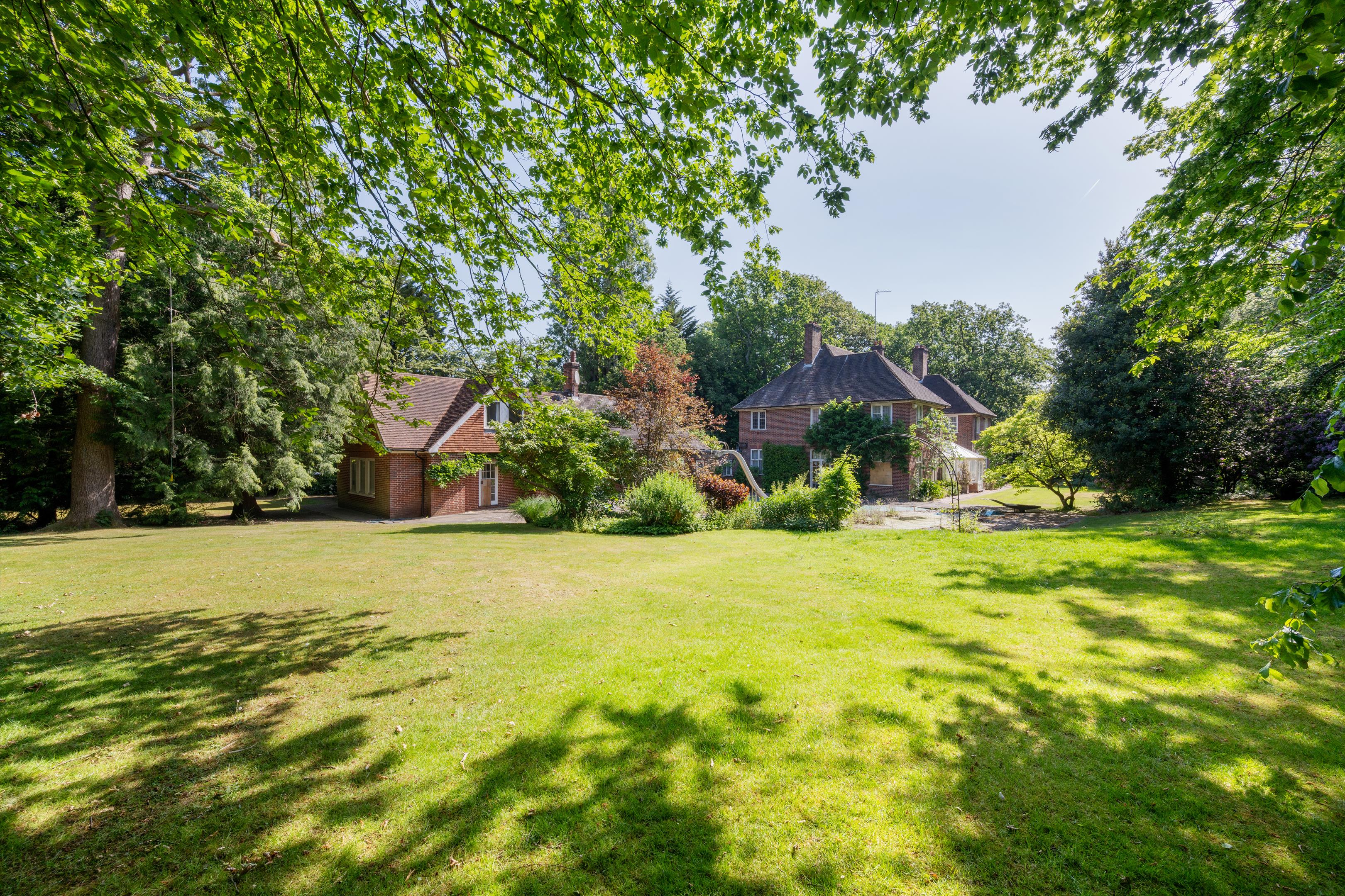 Courtenay Avenue, Kenwood, London N6
