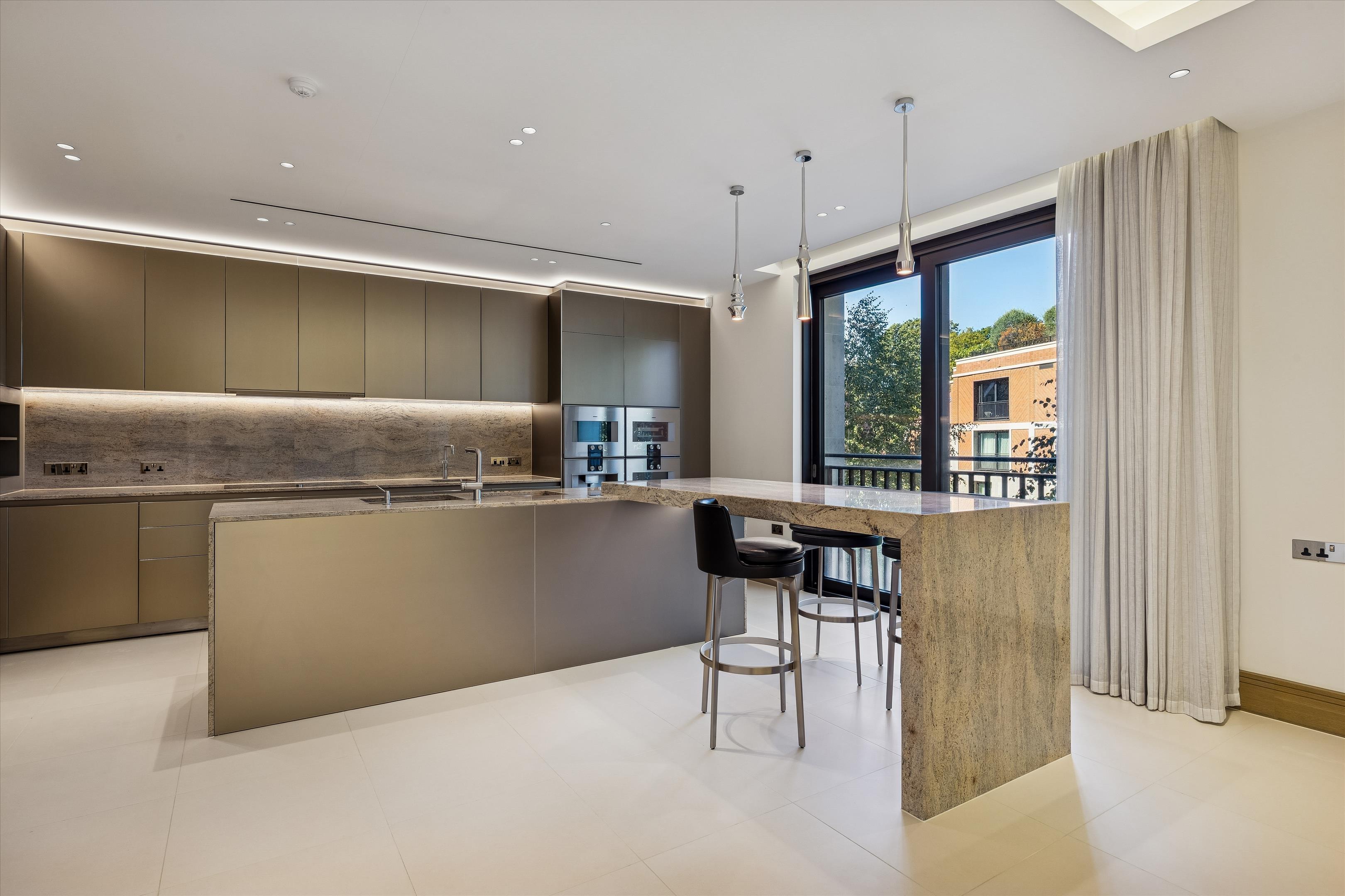 The Bishops Avenue, London N2
