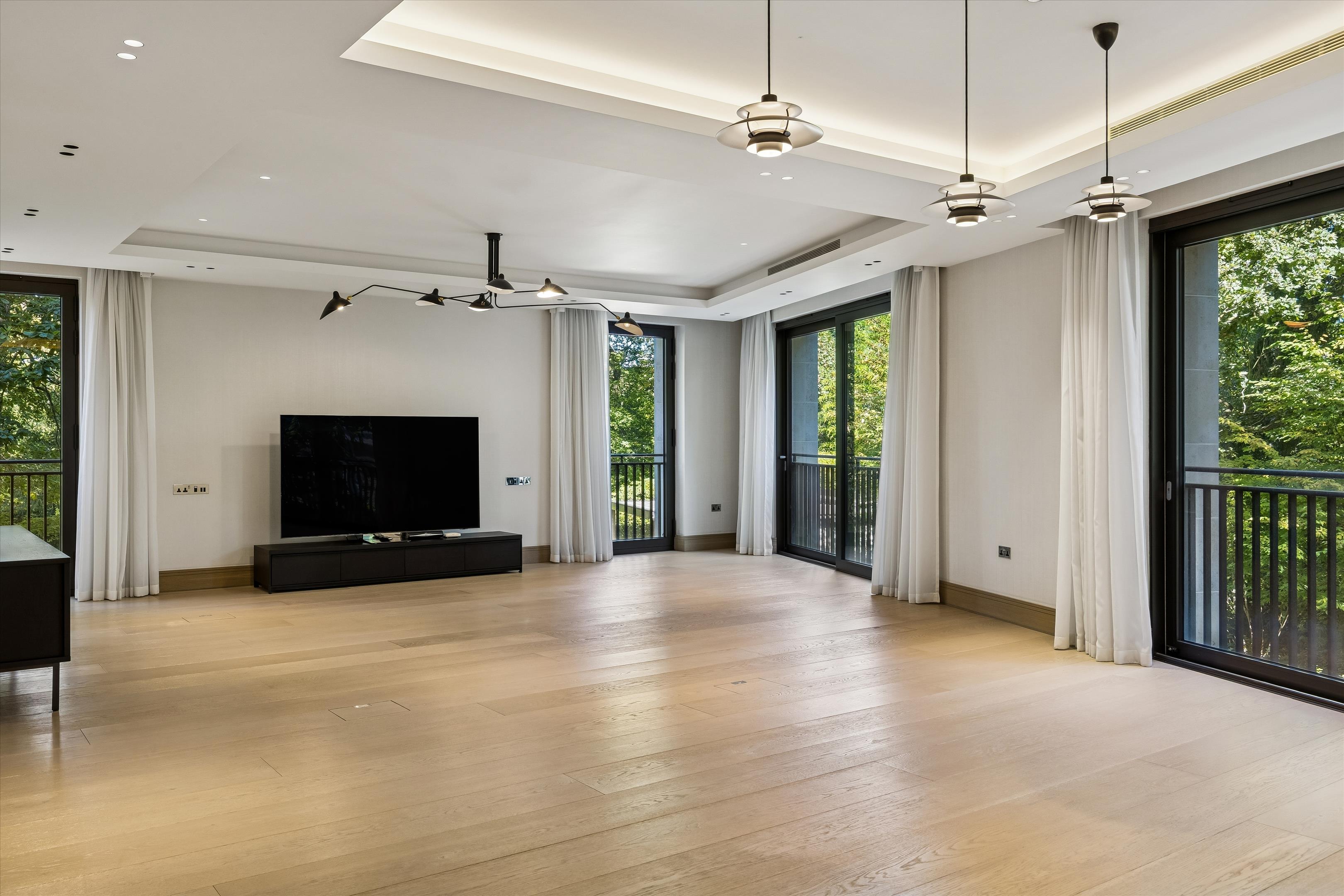 The Bishops Avenue, London N2