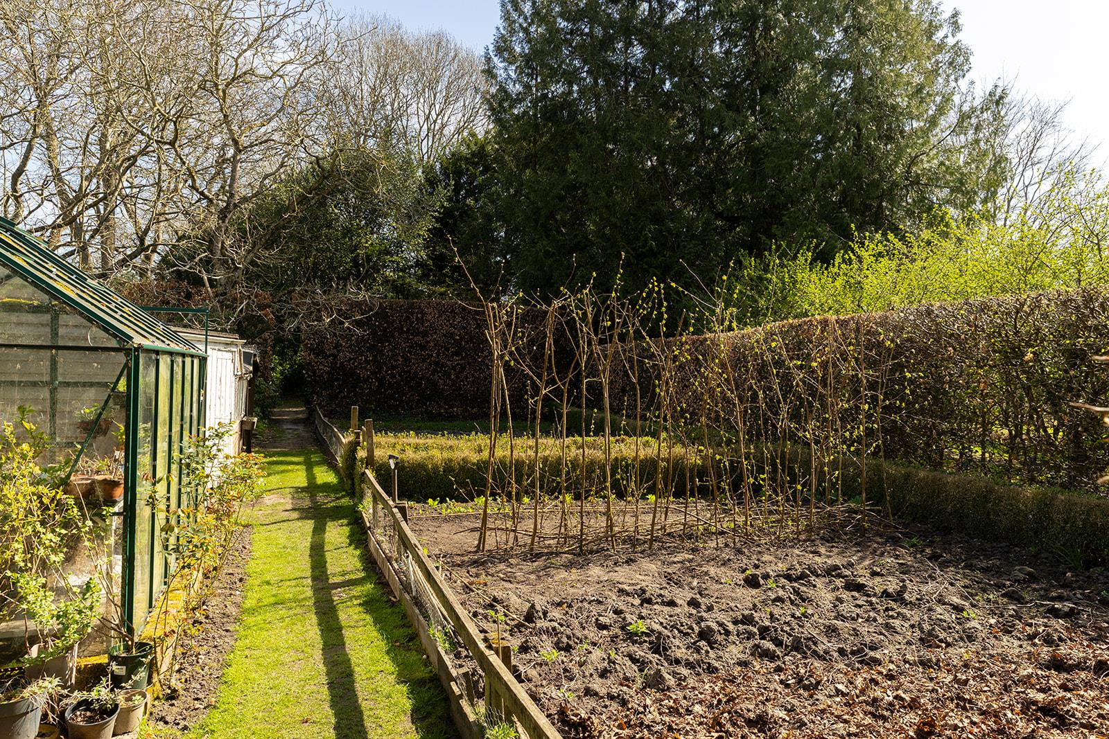 Milton Lilbourne, Marlborough, Wiltshire, SN9