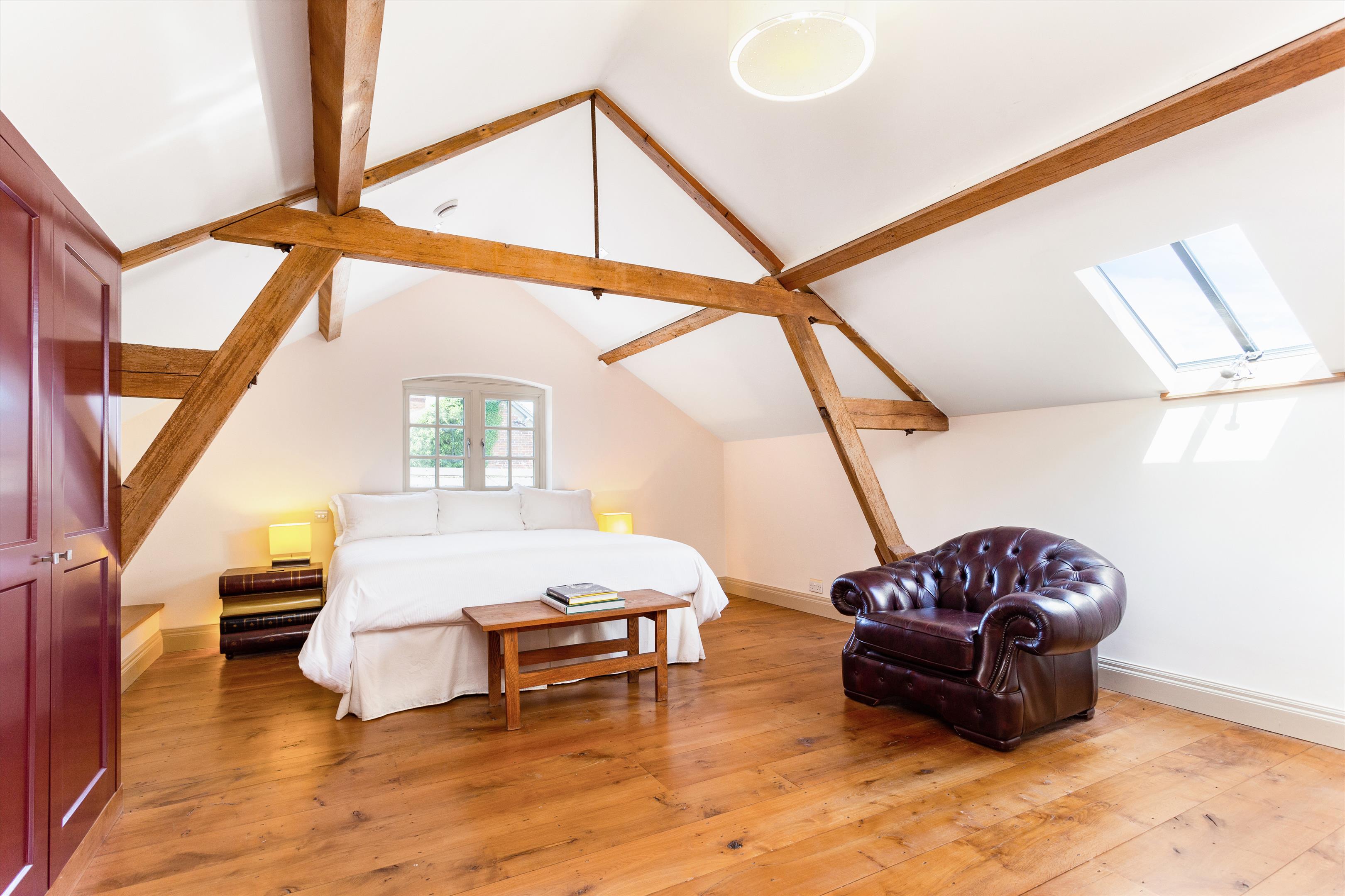Compton Bassett, Calne, Wiltshire, SN11