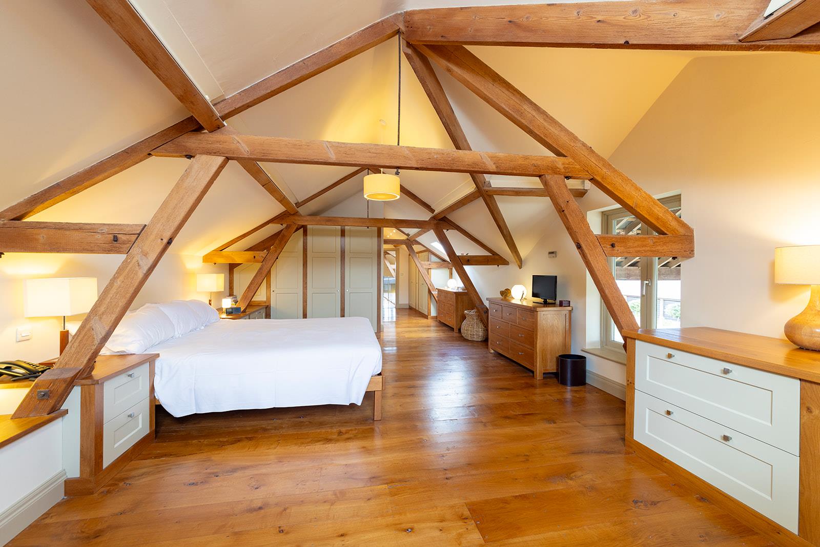 Compton Bassett, Calne, Wiltshire, SN11