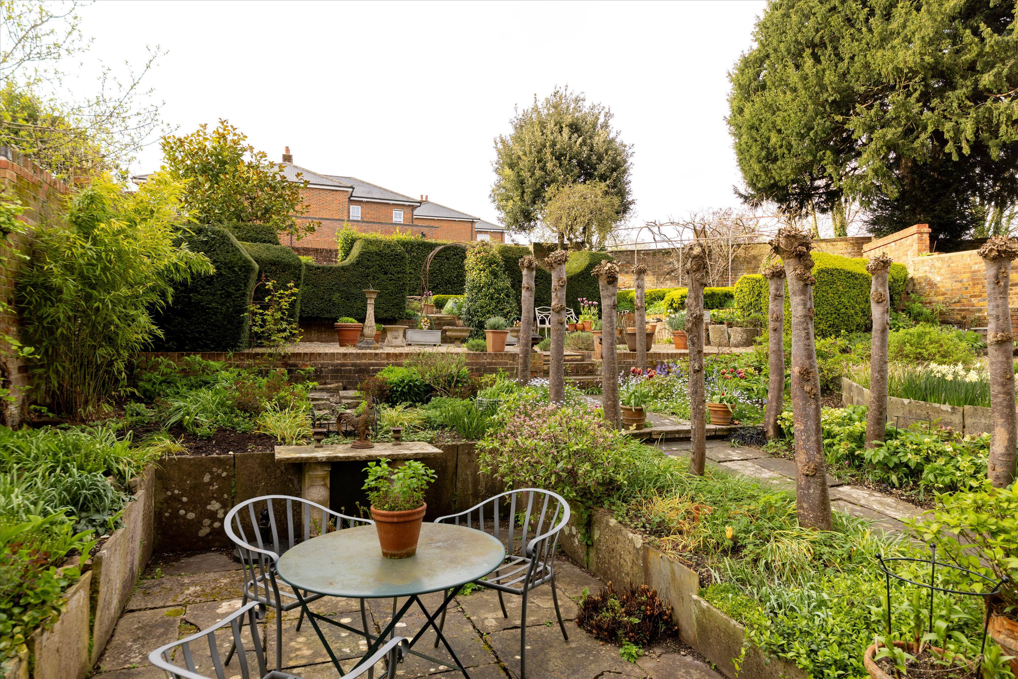 Silverless Street, Marlborough, SN8