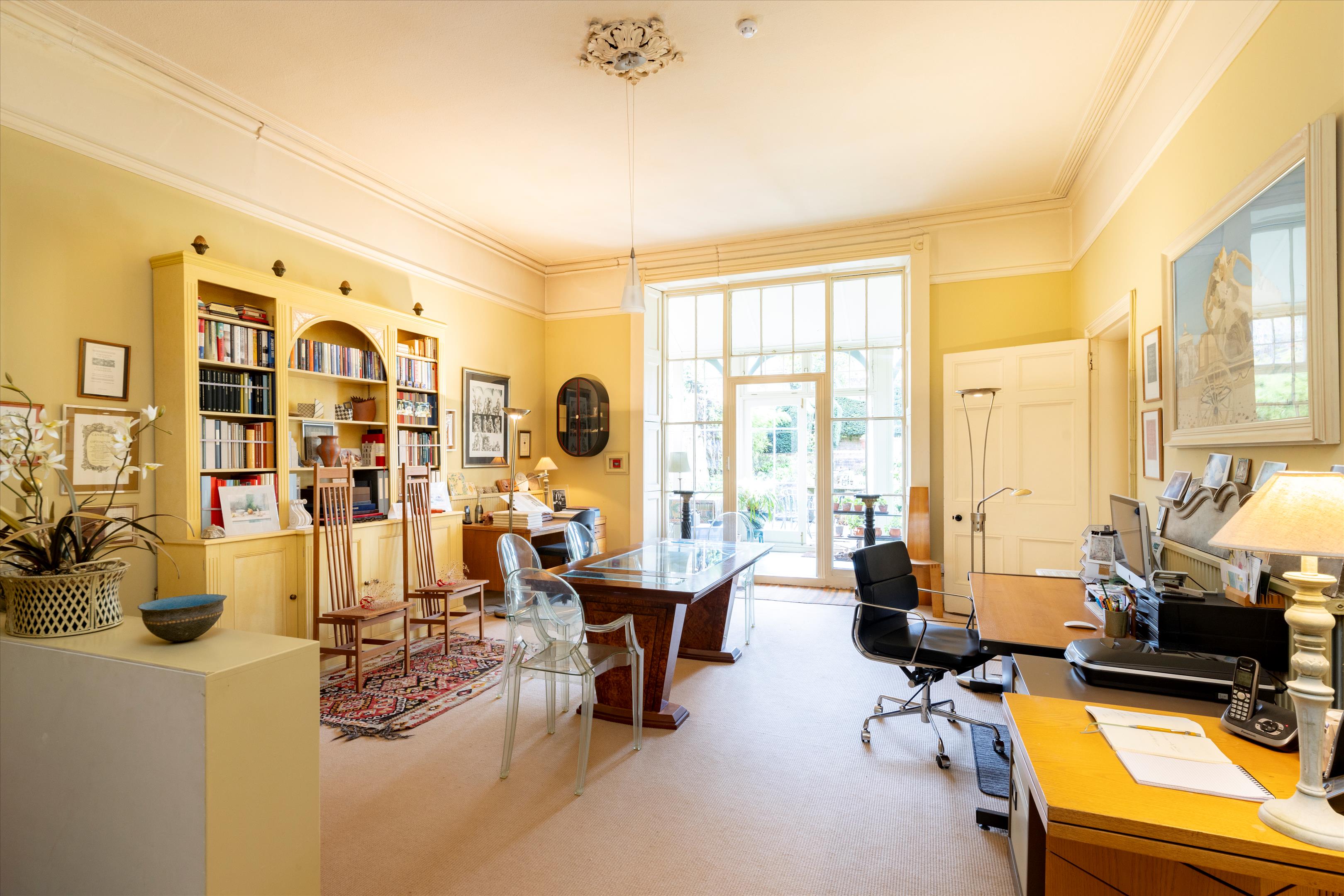Silverless Street, Marlborough, SN8