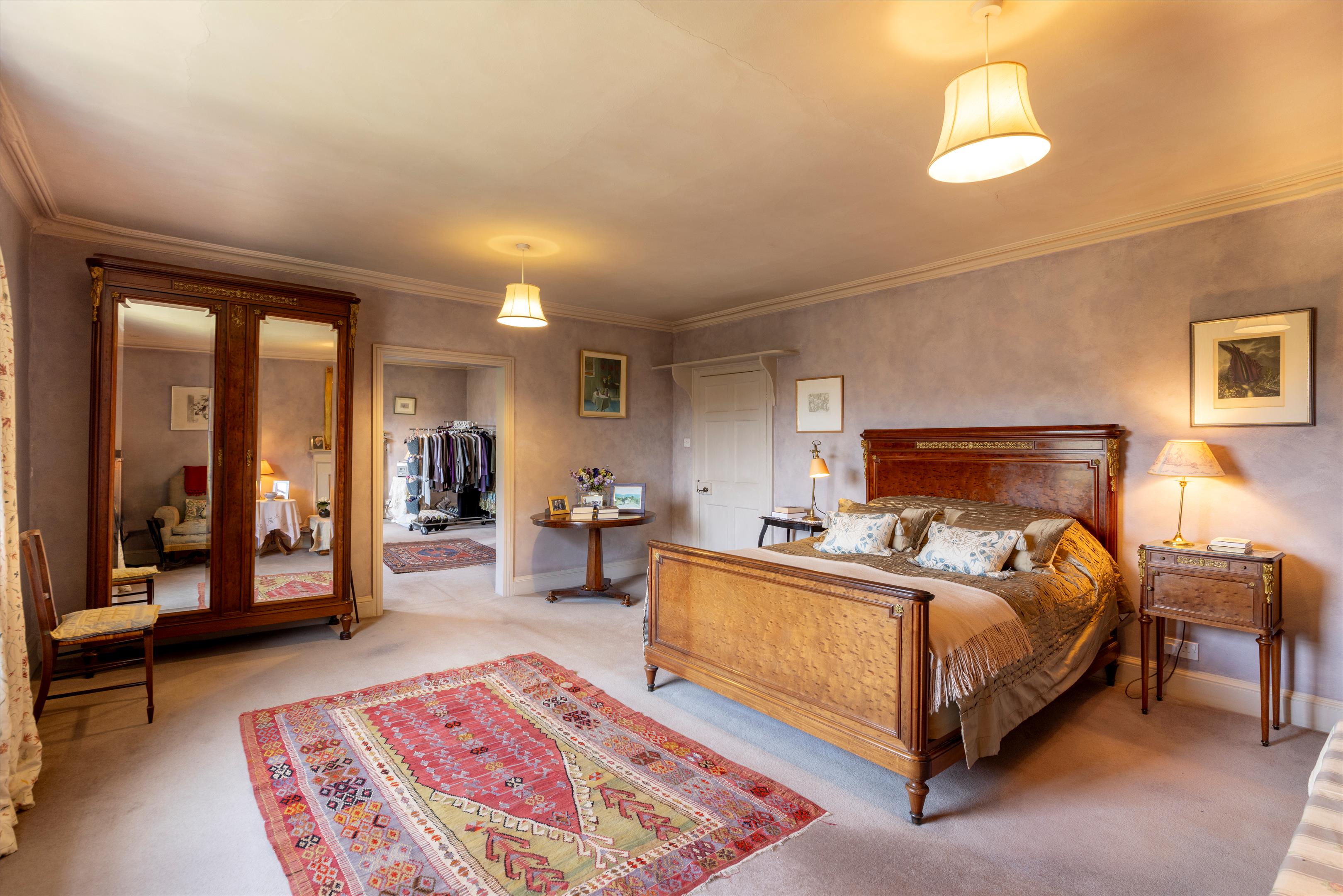 Silverless Street, Marlborough, SN8