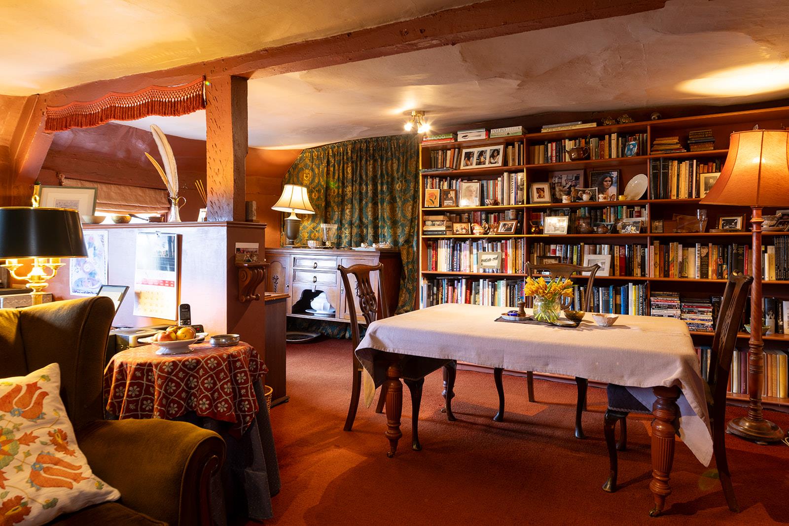 Silverless Street, Marlborough, SN8