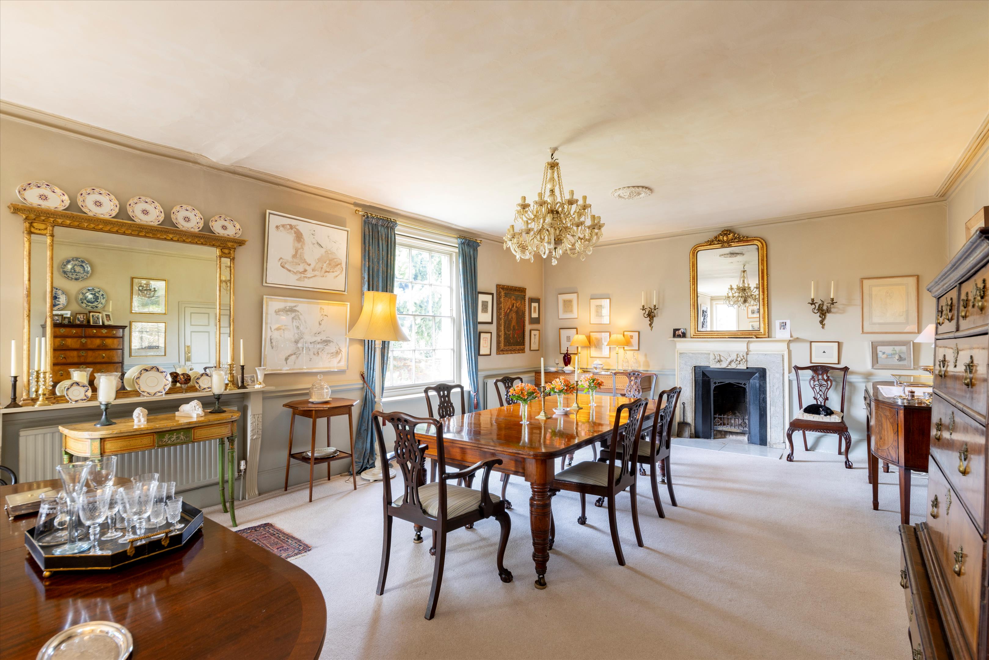 Silverless Street, Marlborough, SN8