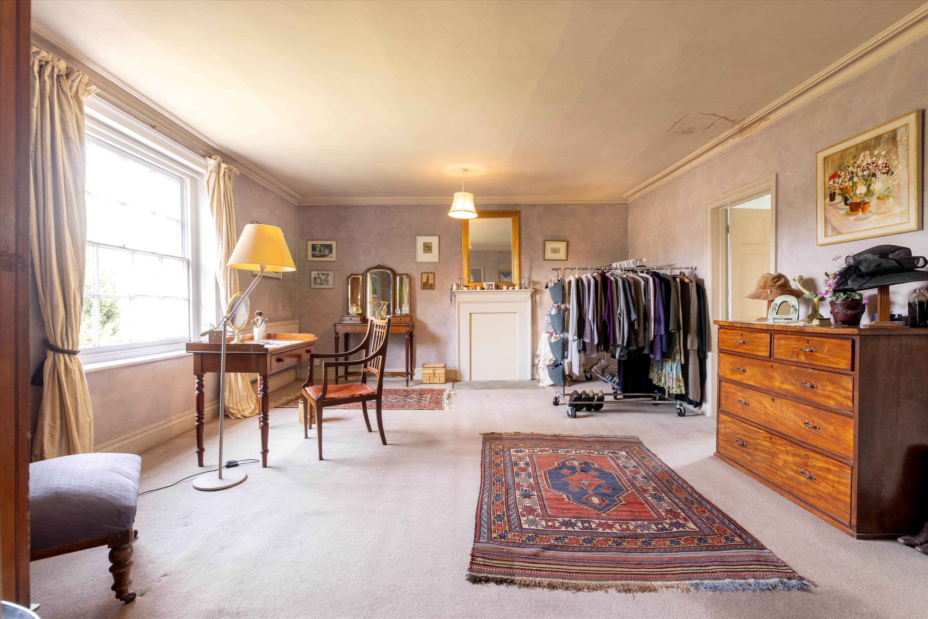 Silverless Street, Marlborough, SN8