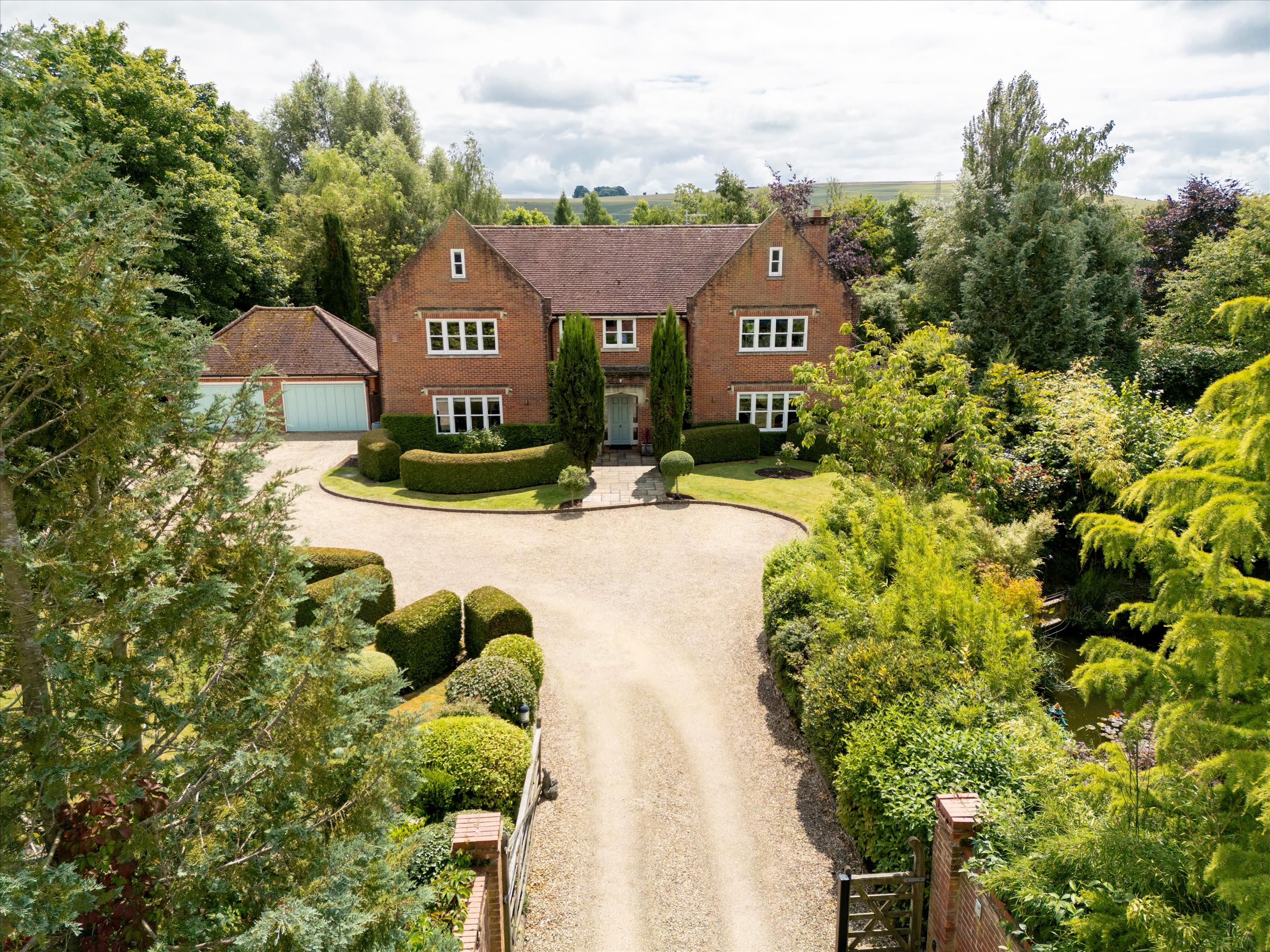 Milton Lilbourne, Wiltshire, SN9