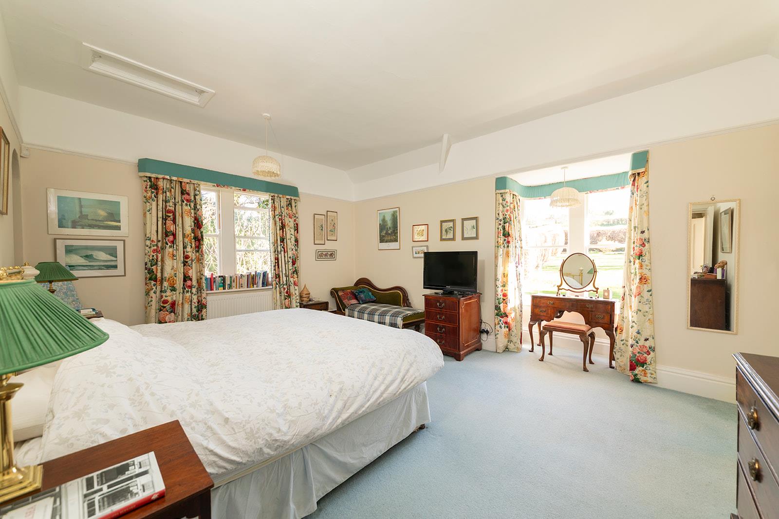 Westbury Road, Bratton, Westbury, Wiltshire, BA13