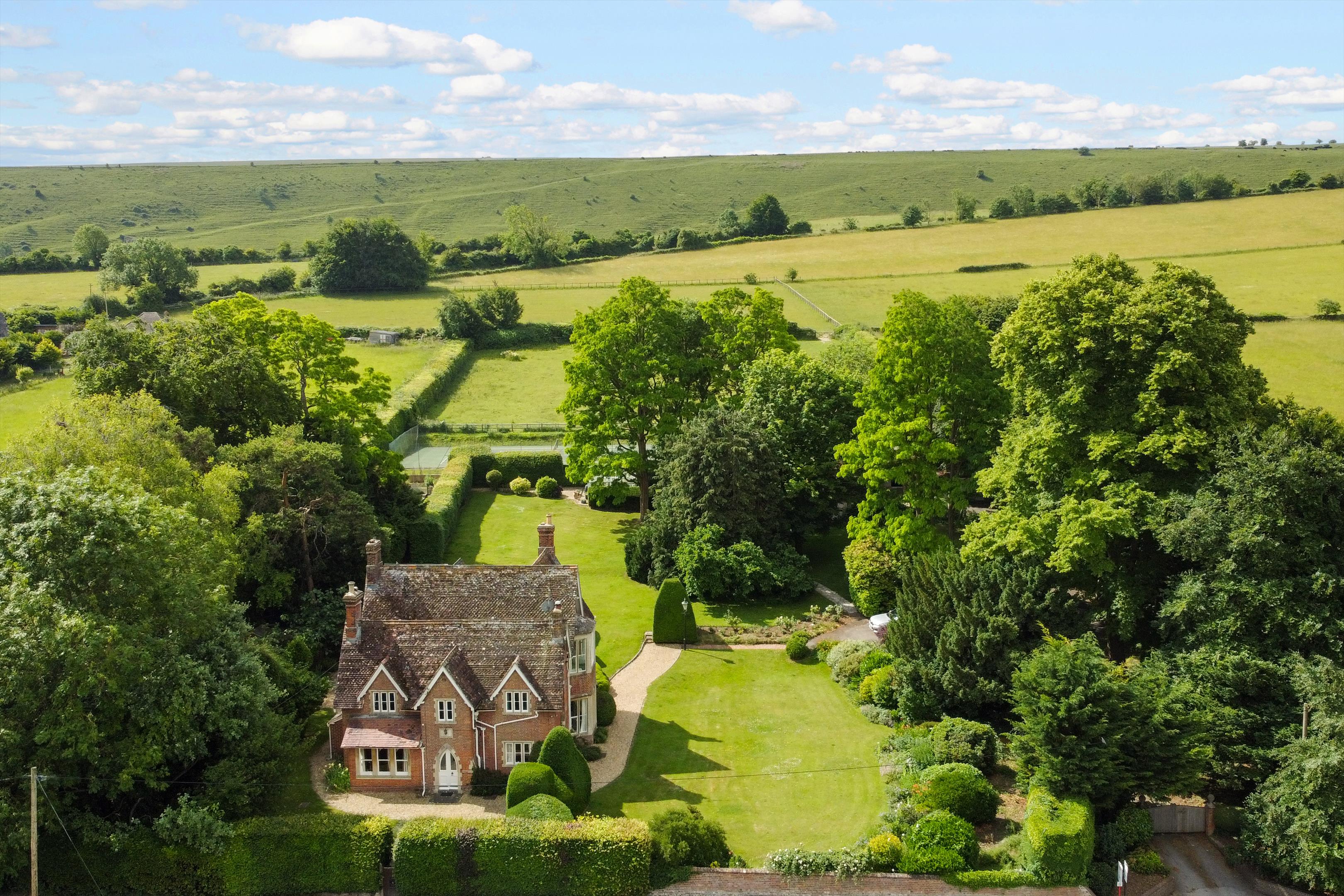 Westbury Road, Bratton, Westbury, Wiltshire, BA13