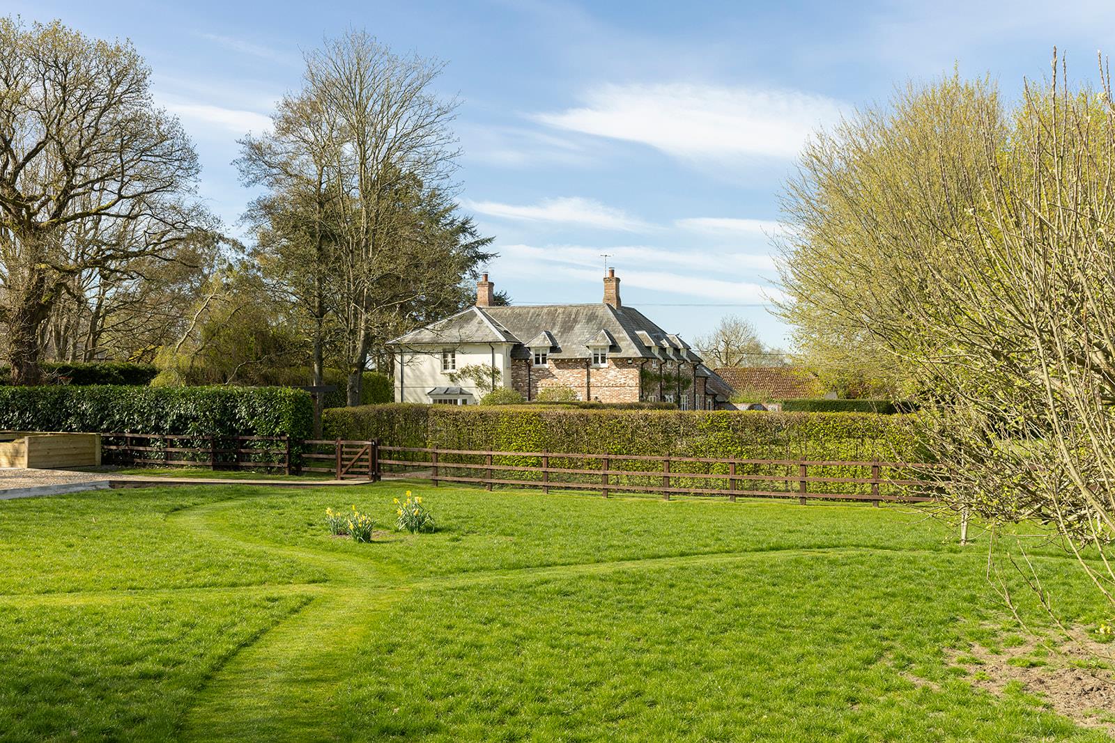 Milton Lilbourne, Pewsey, Wiltshire, SN9