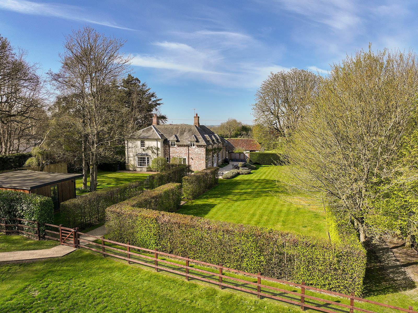 Milton Lilbourne, Pewsey, Wiltshire, SN9