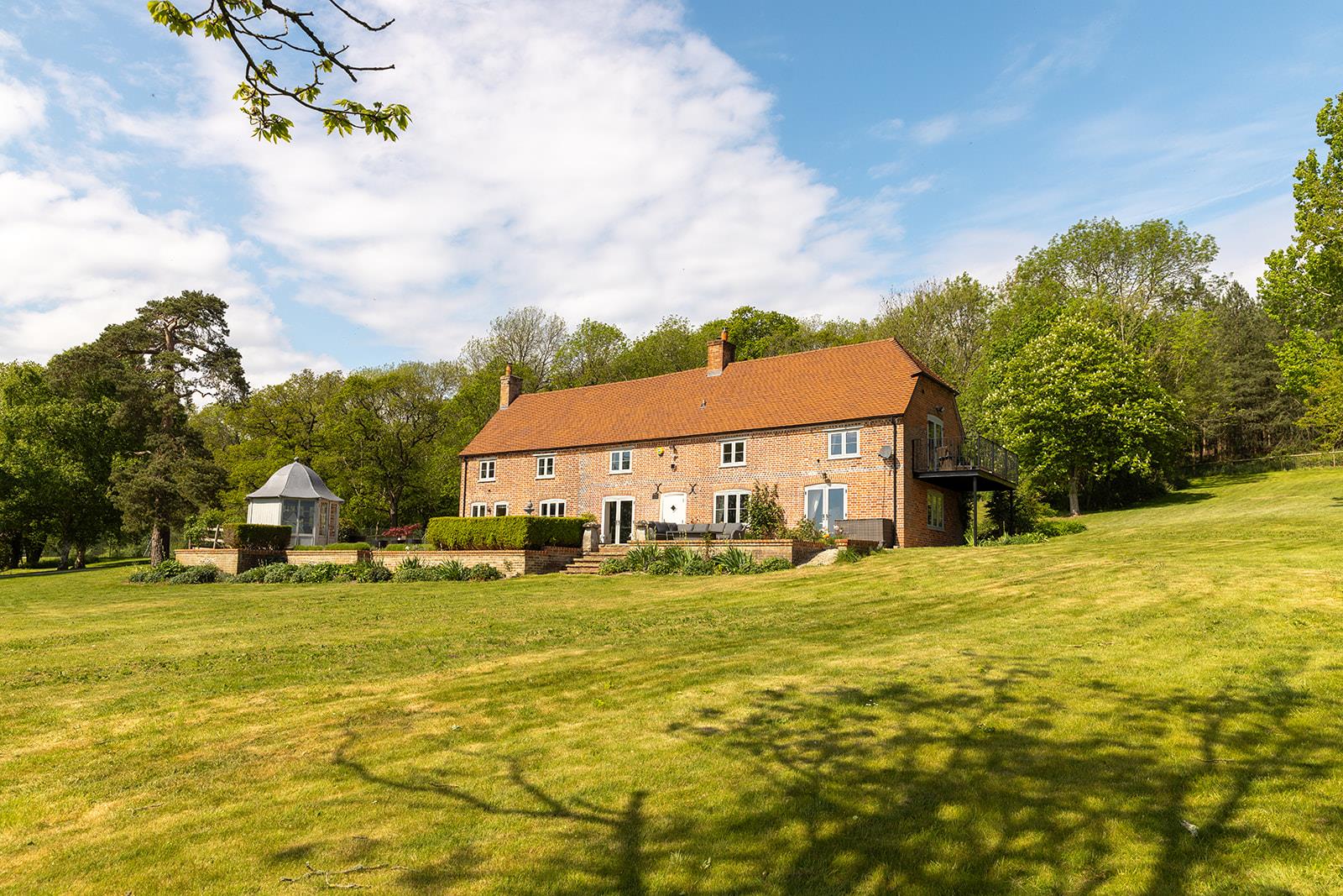 Long Lane, Shaw, Newbury, Berkshire RG14