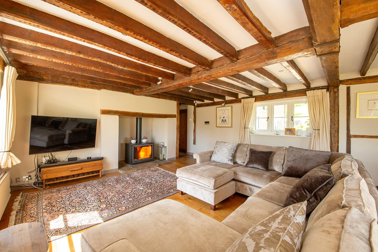 Long Lane, Shaw, Newbury, Berkshire RG14