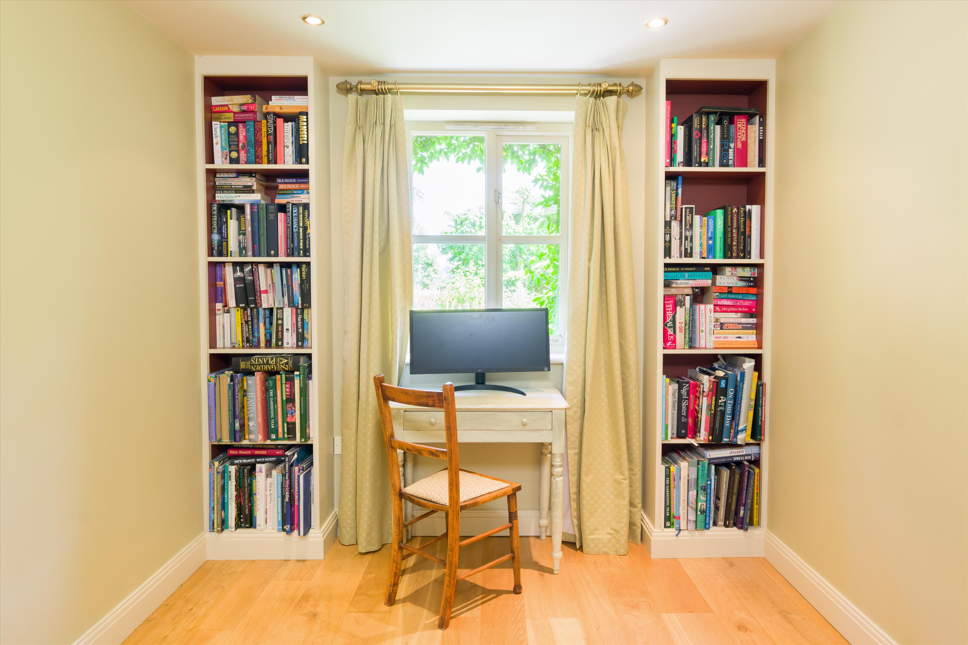 Milton Lilbourne, Pewsey, Wiltshire SN9
