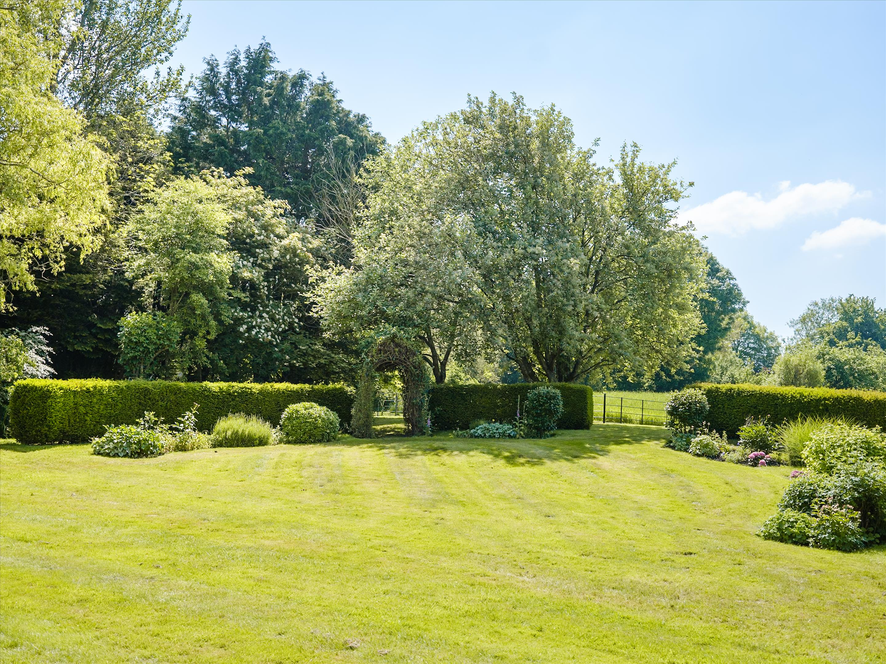 Winterbourne Monkton, Swindon, Wiltshire, SN4