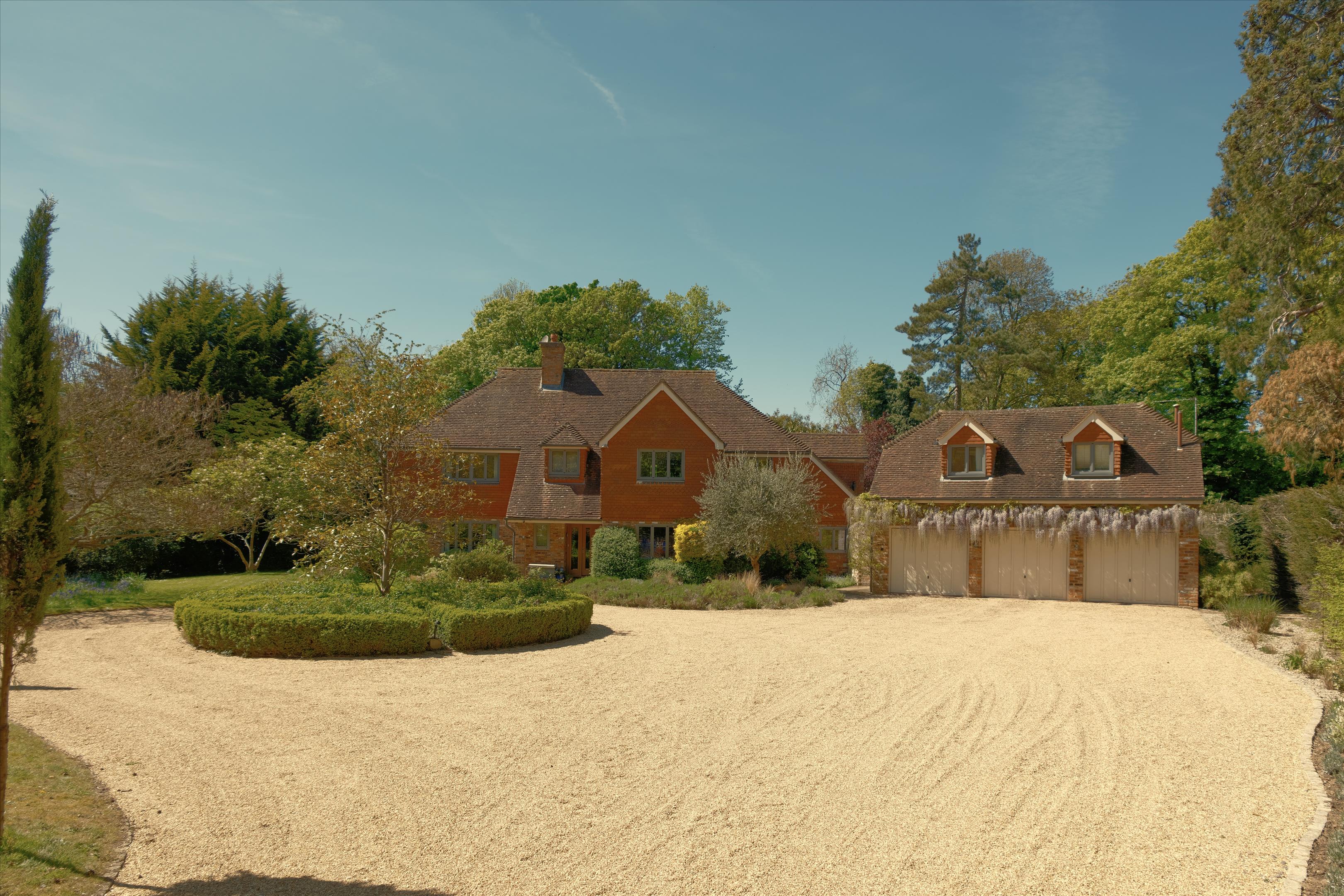 Parkside, Henley-on-Thames, Oxfordshire, RG9