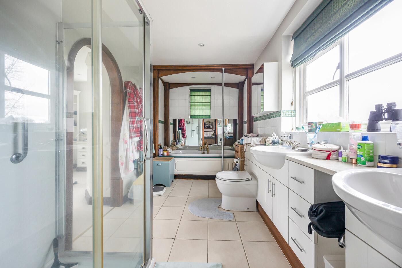 Twyford Road, Waltham St. Lawrence, Reading, Berkshire RG10