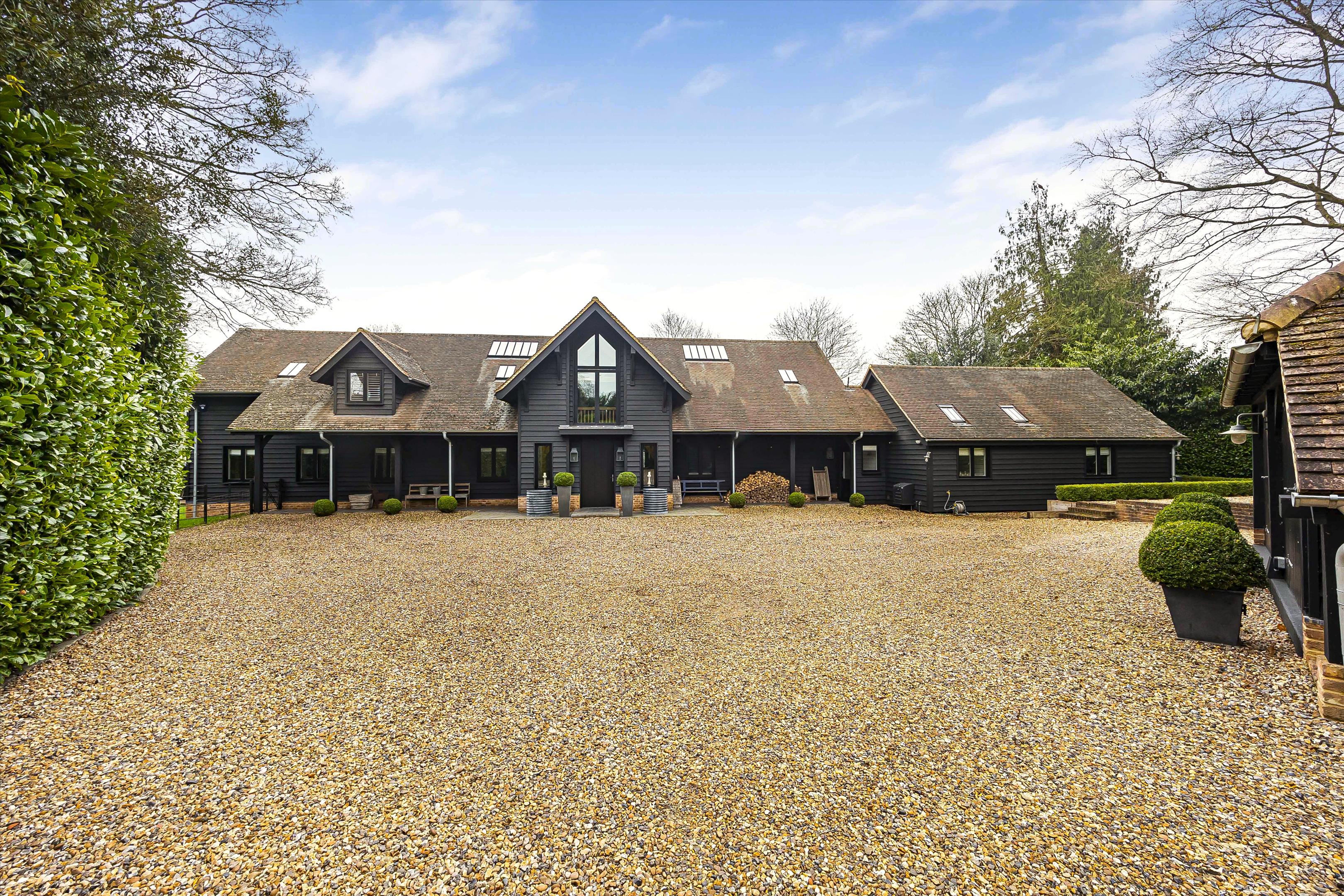 Reading Road, Shiplake, Henley-on-Thames, Oxfordshire RG9