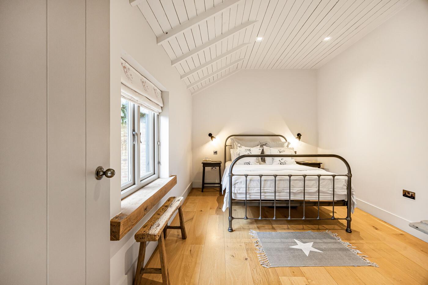 Reading Road, Shiplake, Henley-on-Thames, Oxfordshire RG9