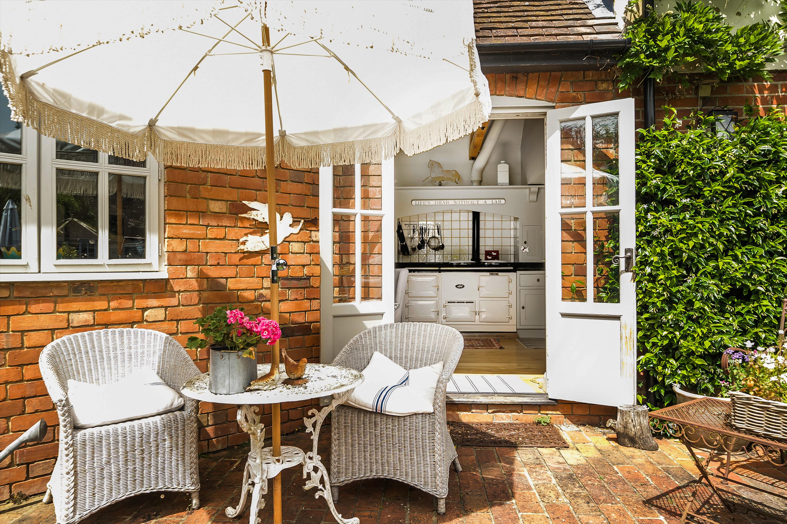 The Street, Waltham St. Lawrence, Reading, Berkshire, RG10