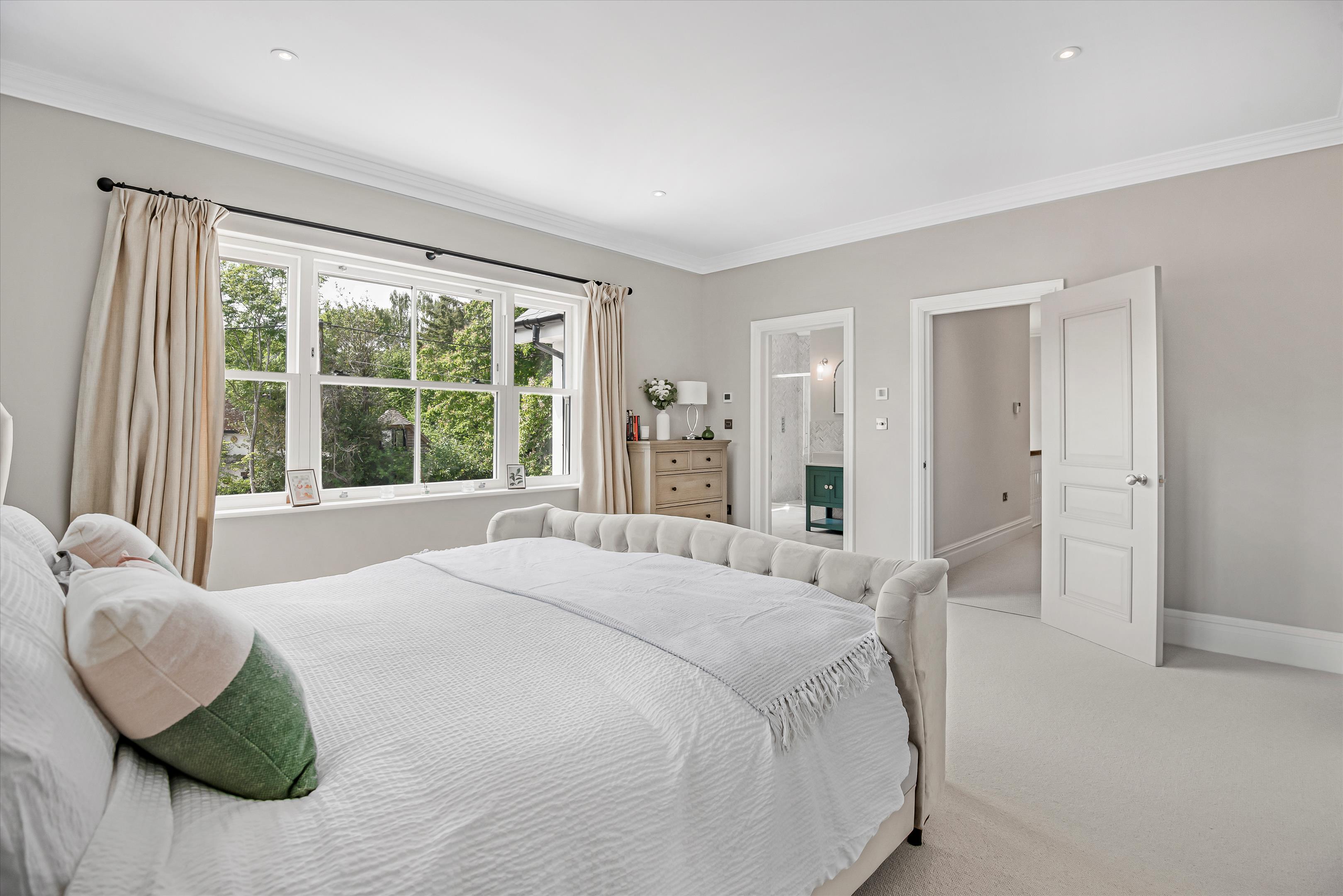 Kingwood Common, Kingwood, Henley-on-Thames, Oxfordshire, RG9