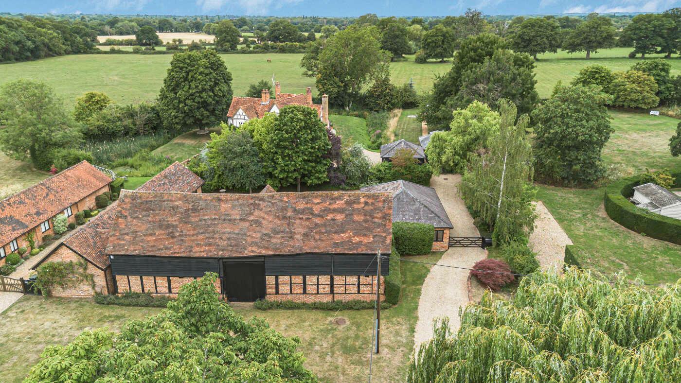 Smewins Road, White Waltham, Maidenhead, Berkshire, SL6