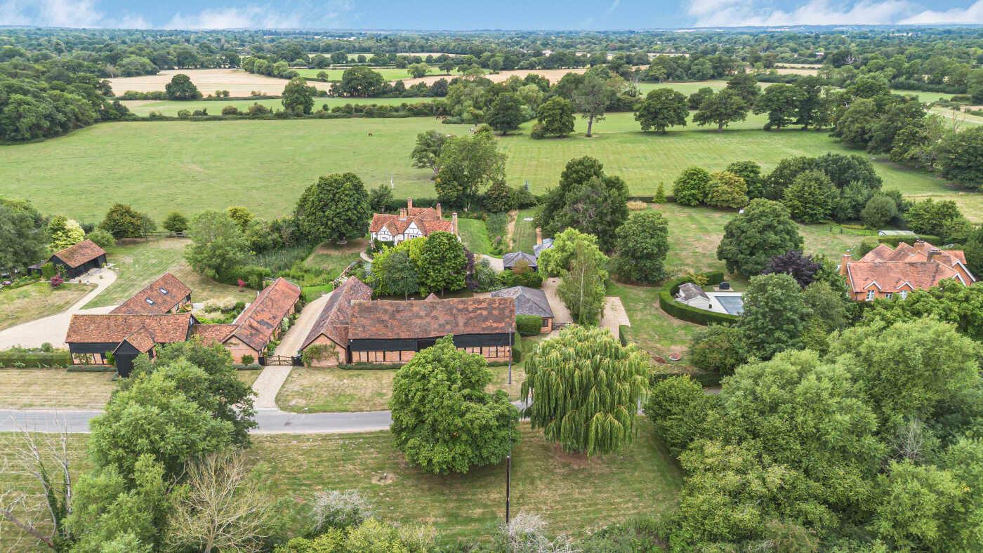 Smewins Road, White Waltham, Maidenhead, Berkshire, SL6