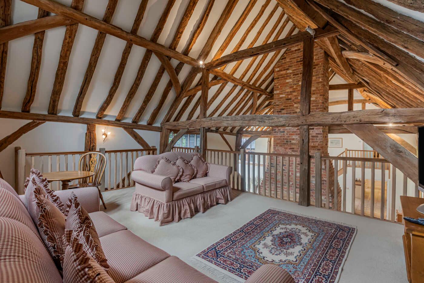 Smewins Road, White Waltham, Maidenhead, Berkshire, SL6