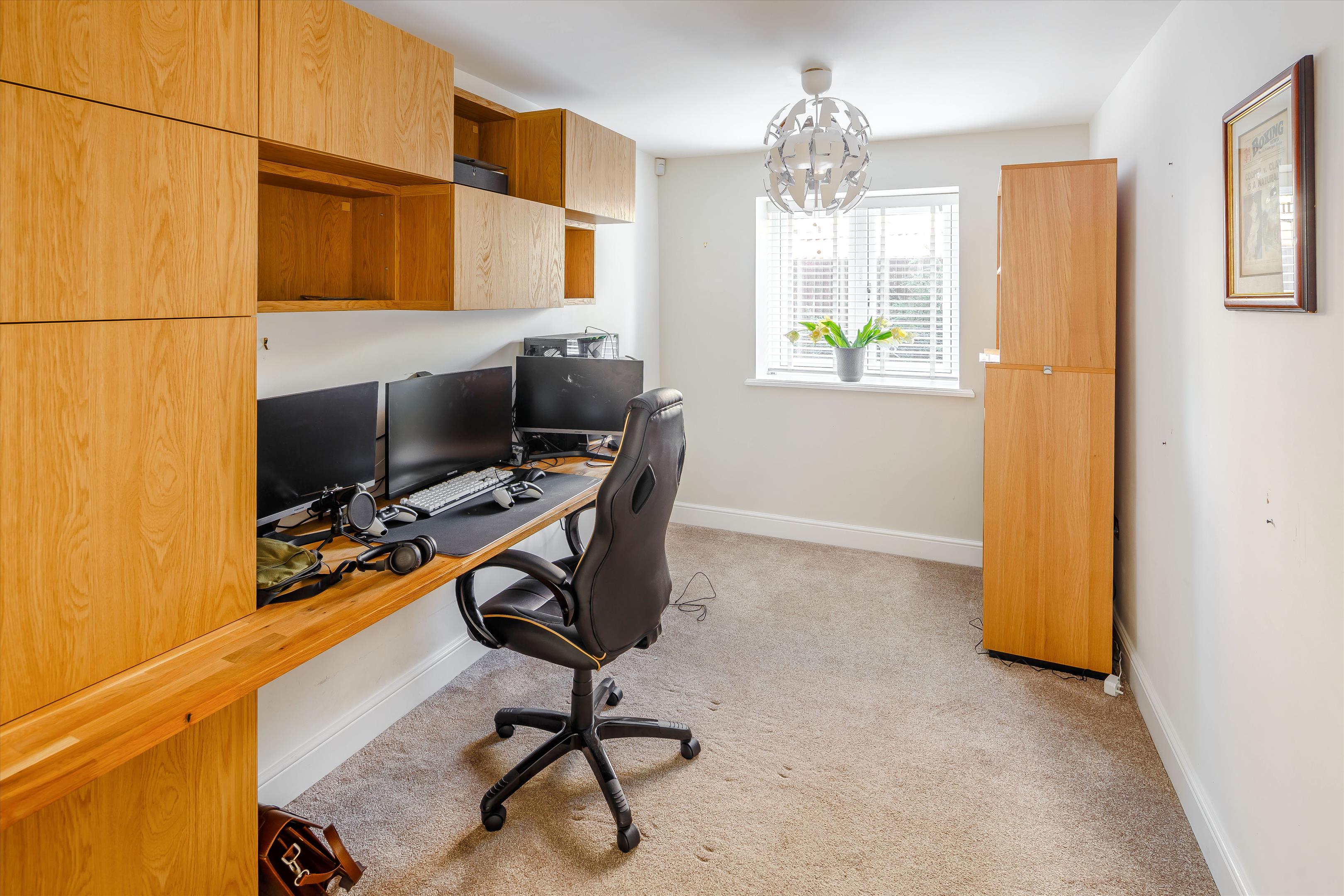 Chiltern Road, Peppard Common, Henley-on-Thames, Oxfordshire, RG9
