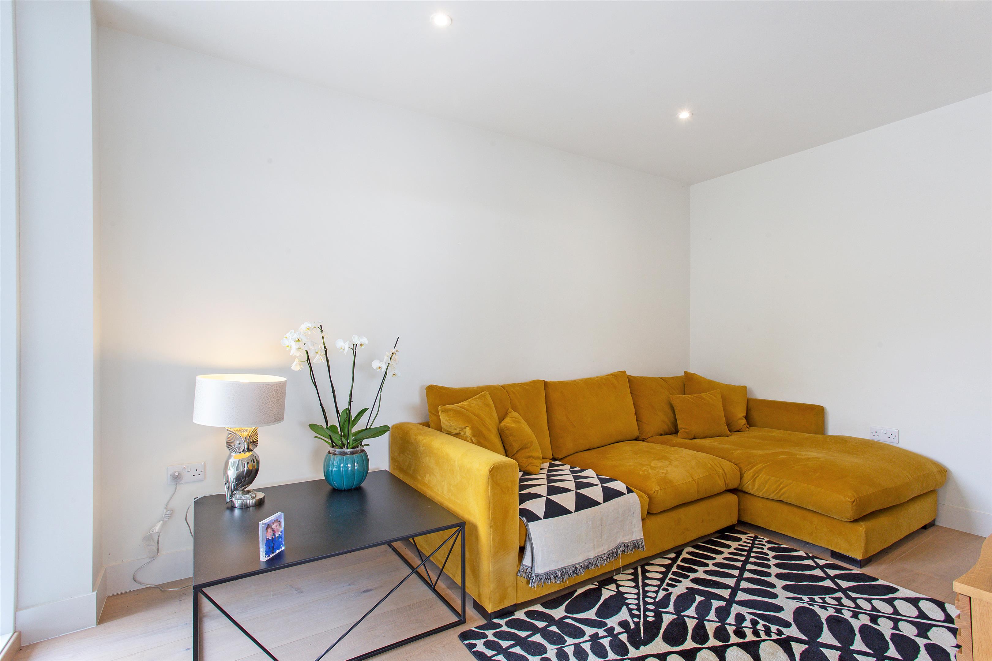 Frieth, Henley-on-Thames, RG9