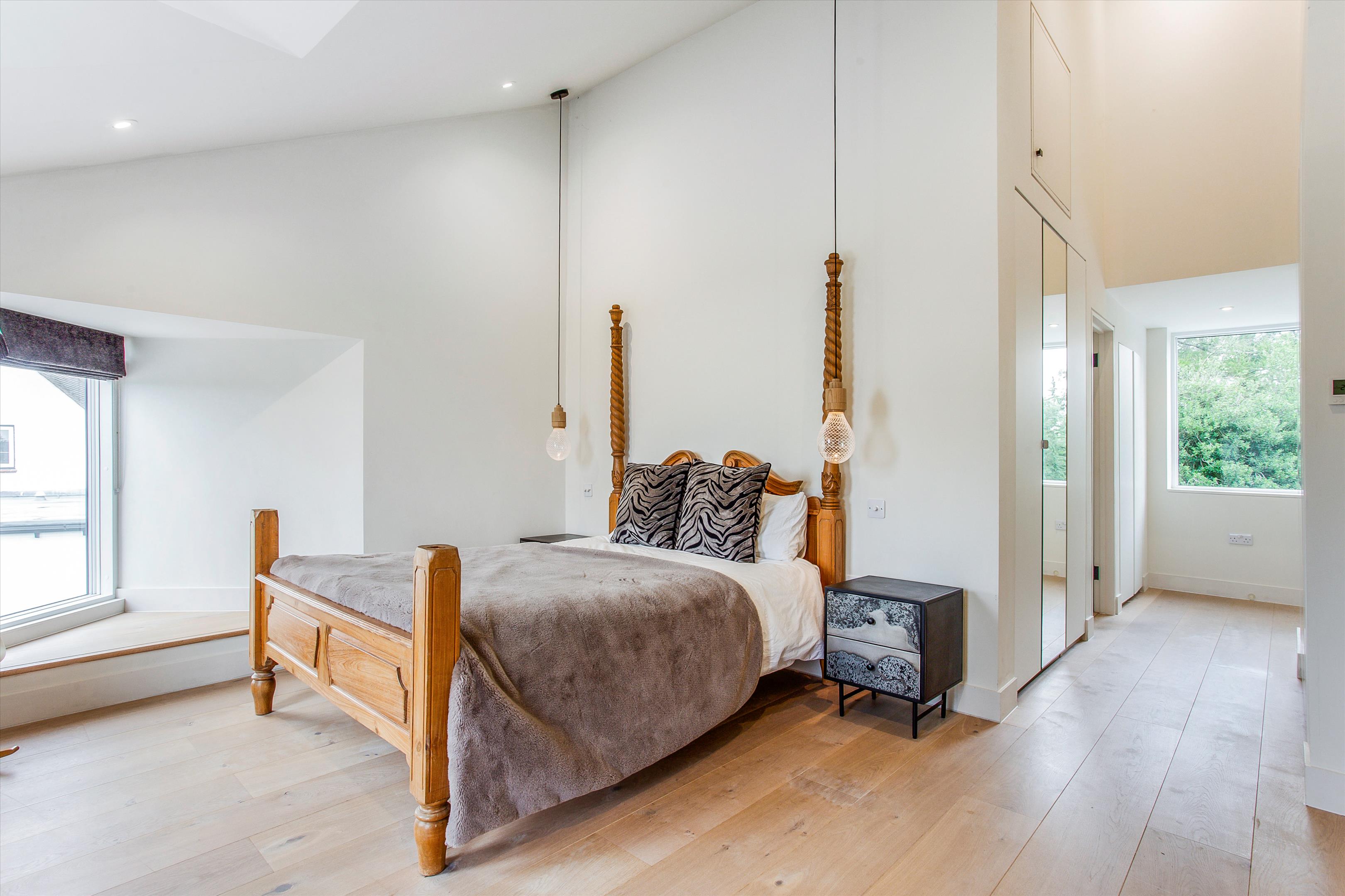 Frieth, Henley-on-Thames, RG9