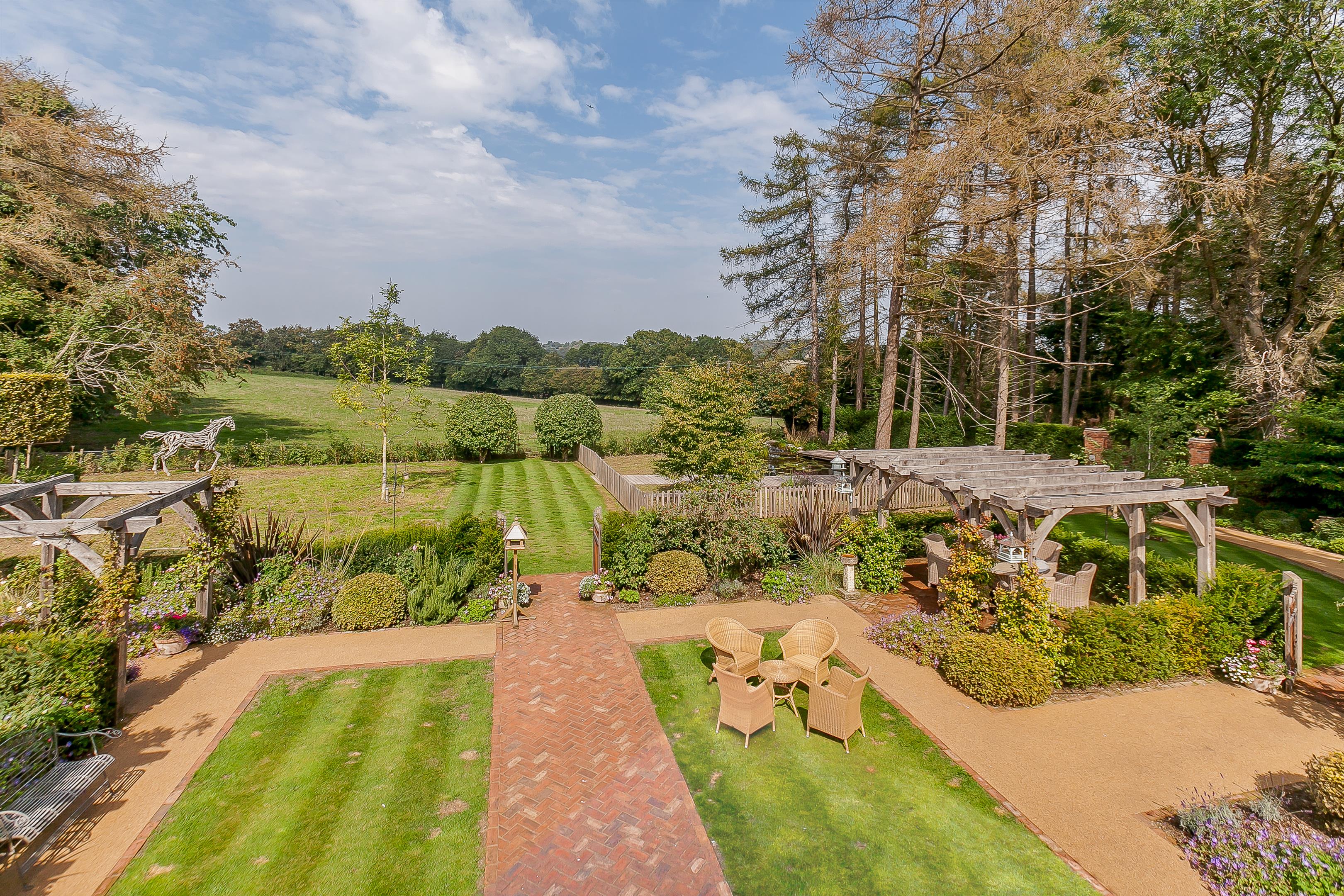 Chairmakers Way, Frieth, Henley-on-Thames, Buckinghamshire, RG9