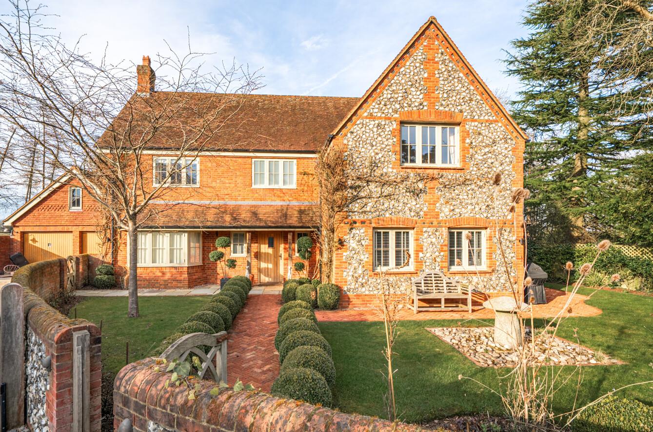 Chairmakers Way, Frieth, Henley-on-Thames, Buckinghamshire, RG9