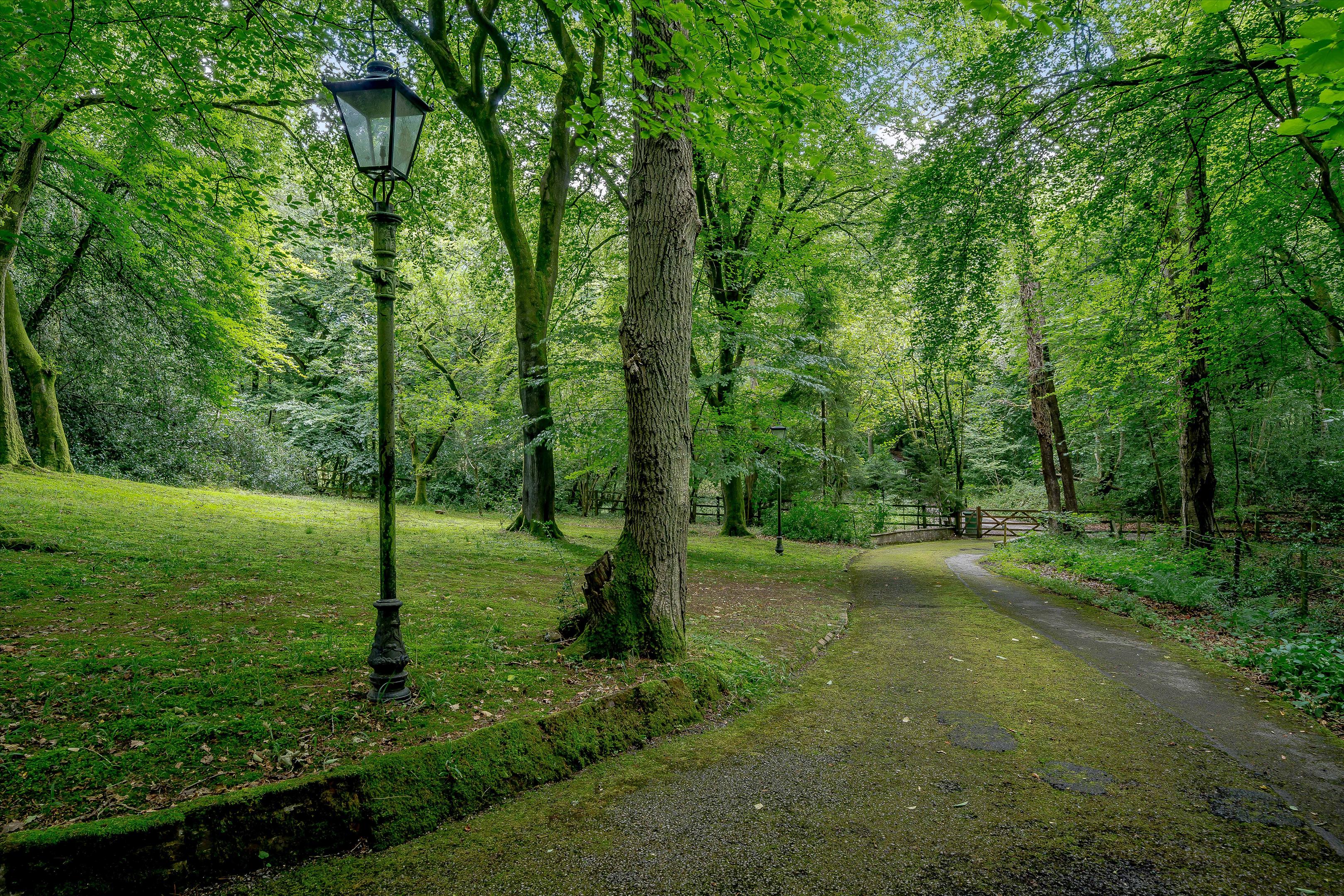 Newnham Hill, Henley-on-Thames, Oxfordshire, RG9