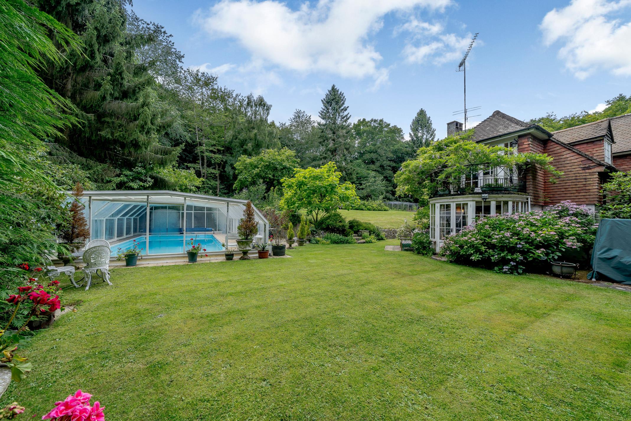 Newnham Hill, Henley-on-Thames, Oxfordshire, RG9