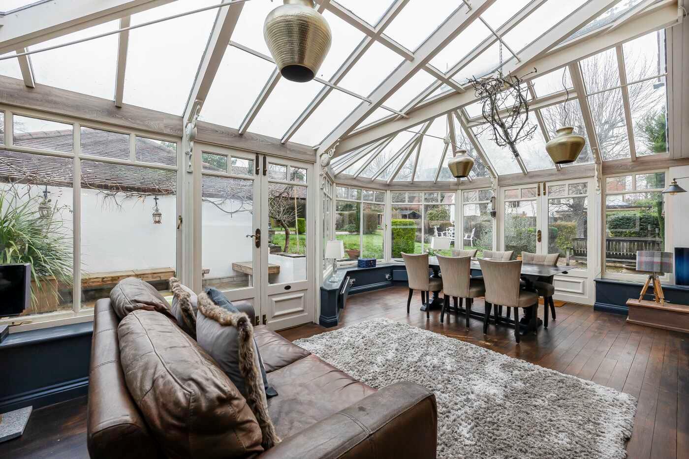 Mill Road, Shiplake, Henley-on-Thames, Oxfordshire RG9