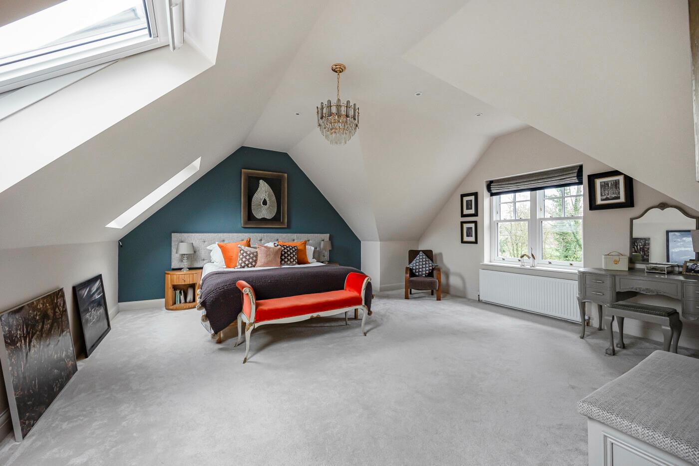 Mill Road, Shiplake, Henley-on-Thames, Oxfordshire RG9