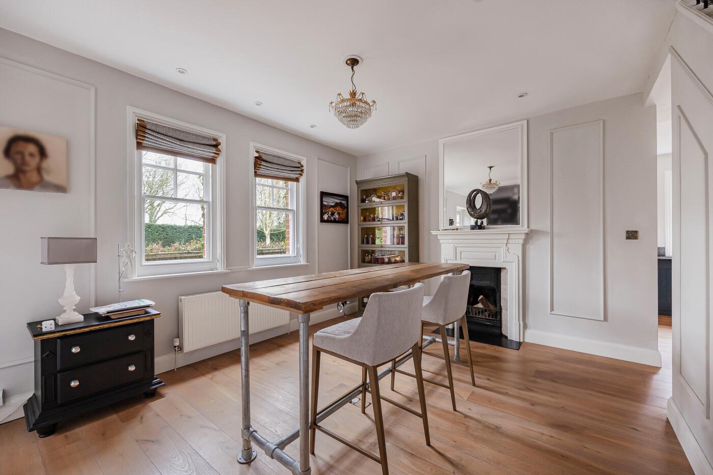 Mill Road, Shiplake, Henley-on-Thames, Oxfordshire RG9
