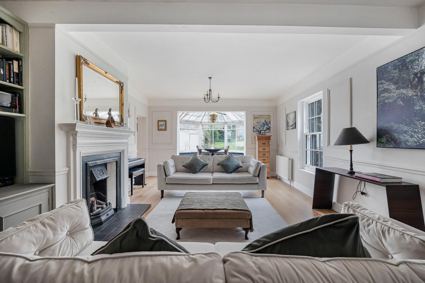 Mill Road, Shiplake, Henley-on-Thames, Oxfordshire RG9